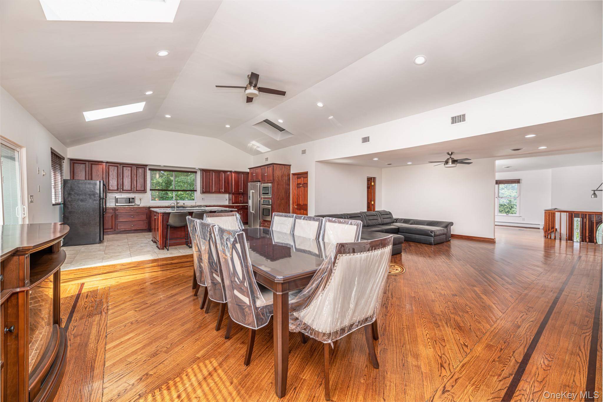 Warwick, NY 10990,30 N Lynn ST