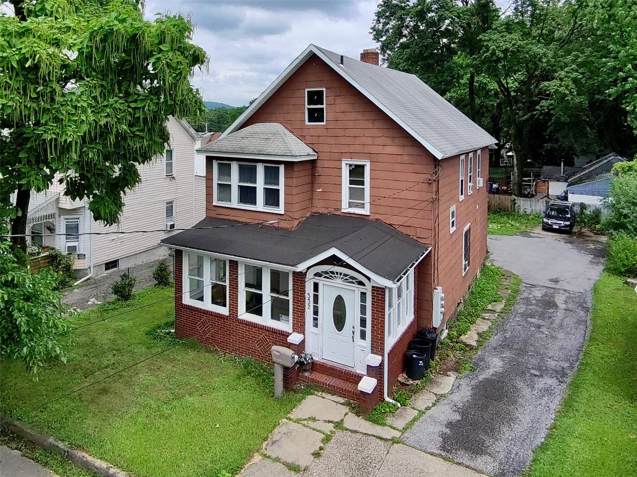 Newburgh, NY 12550,332 South ST