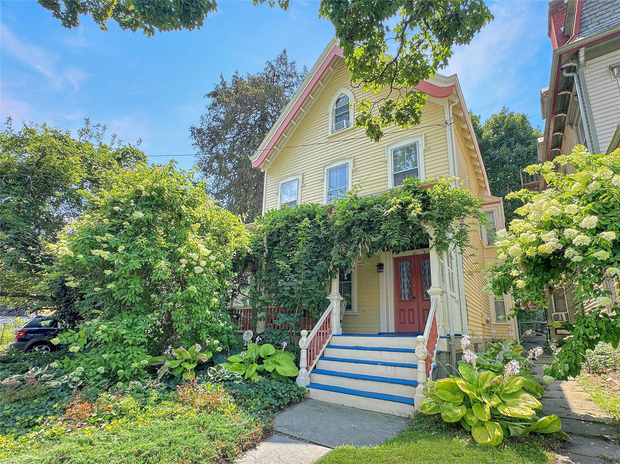 Poughkeepsie, NY 12601,151 Montgomery ST