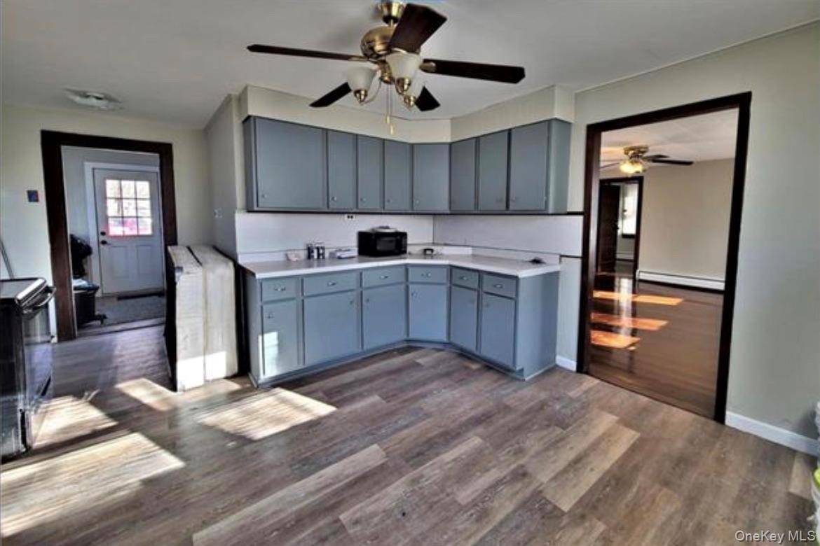 Wurtsboro, NY 12790,56 Sullivan ST