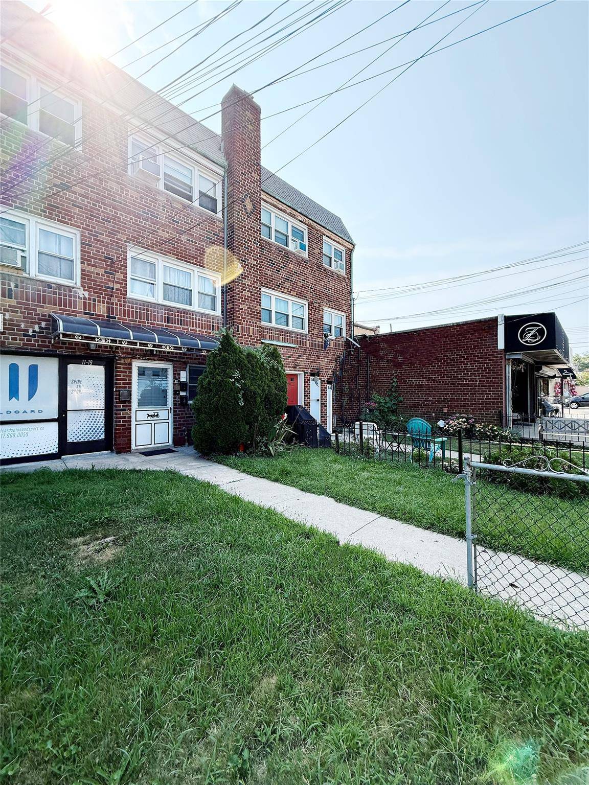 Whitestone, NY 11357,1119 154 ST