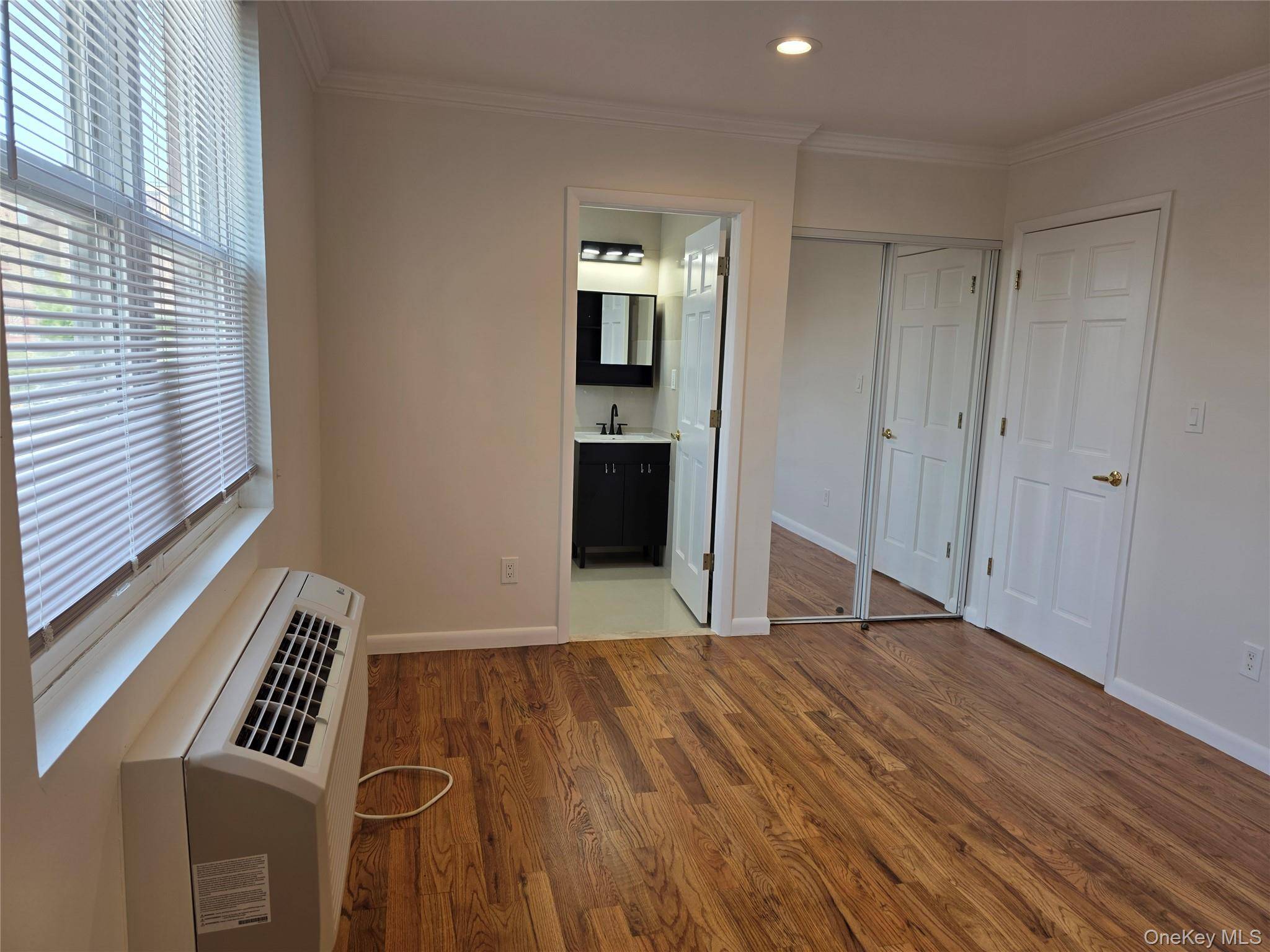 Flushing, NY 11358,3641 169th ST #2F