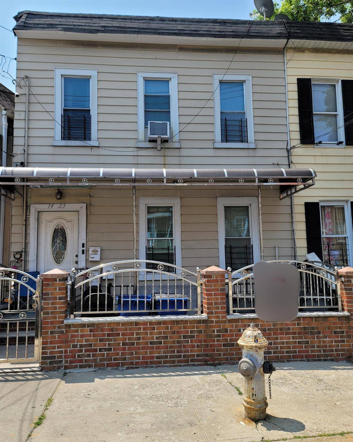 Bronx, NY 10461,1423 Edwards AVE