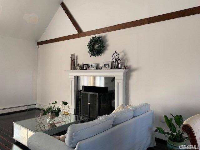 Port Jefferson Station, NY 11776,39 Comerford ST