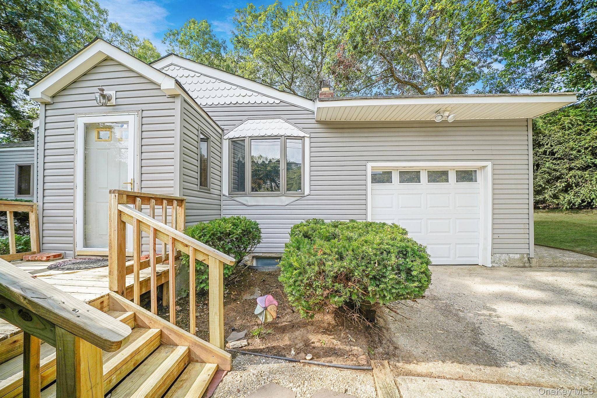 Nesconset, NY 11767,254 Gibbs Pond RD
