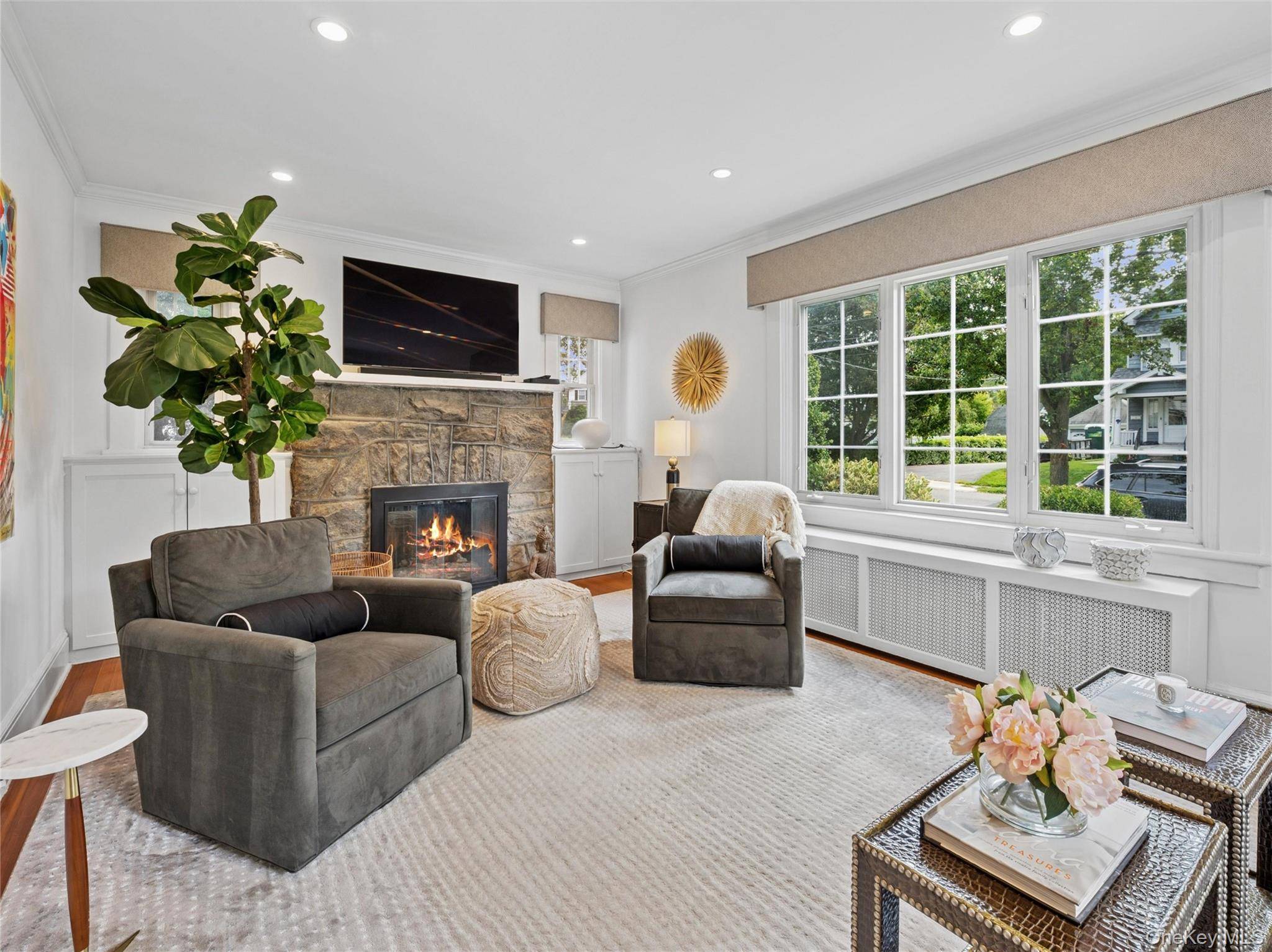 Pelham, NY 10803,23 Fraser ST
