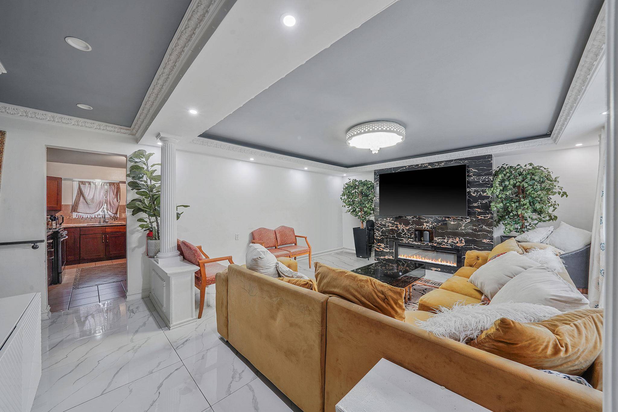 Jamaica Estates, NY 11432,8331 168th ST