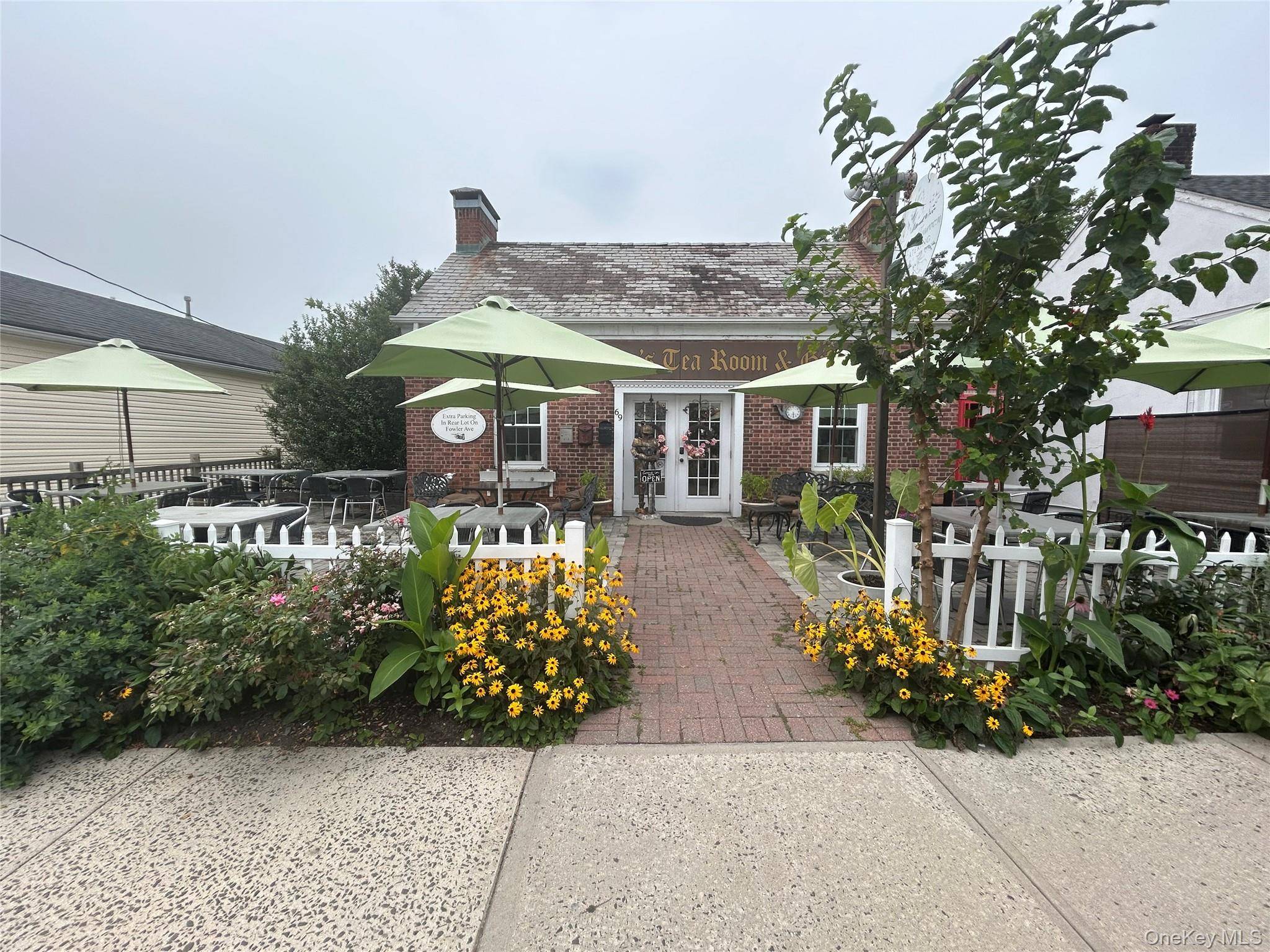 Carmel, NY 10512,69 Gleneida AVE