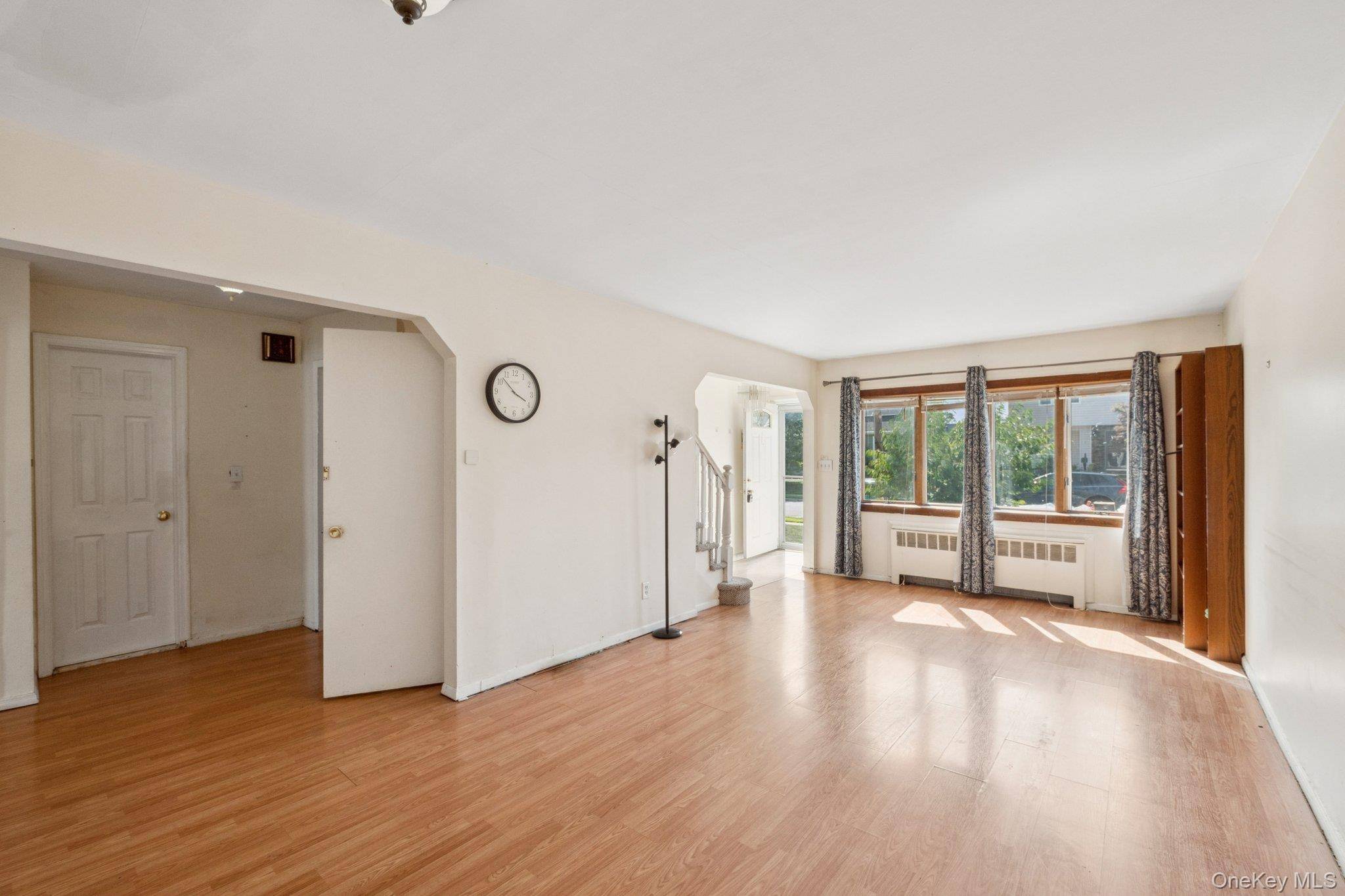 Bethpage, NY 11714,328 Henry ST