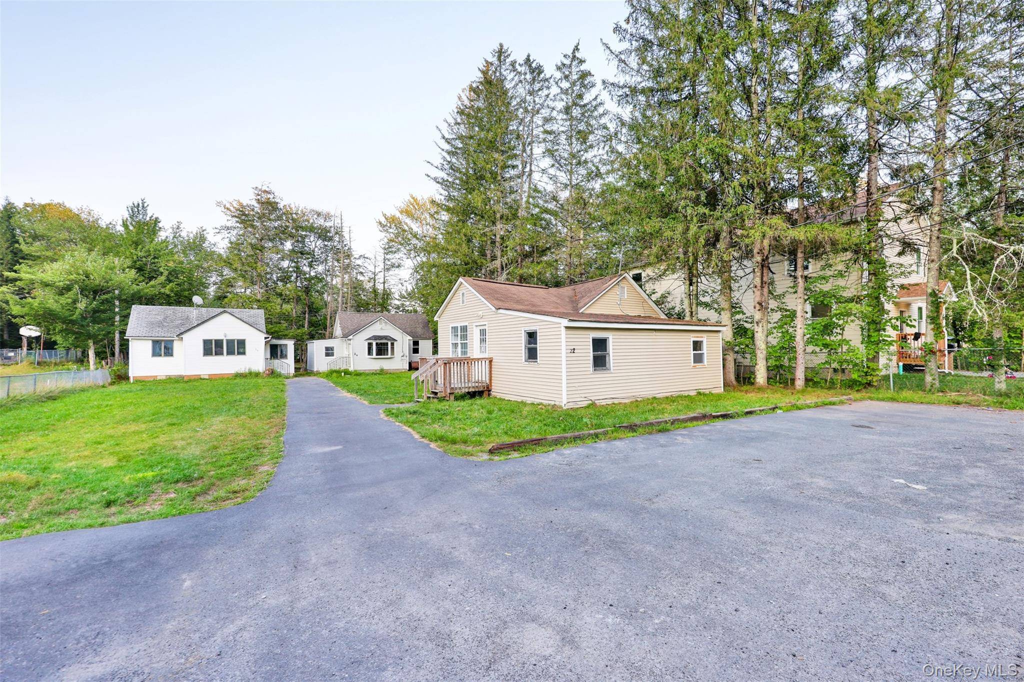 South Fallsburg, NY 12779,24 Edgewood PL