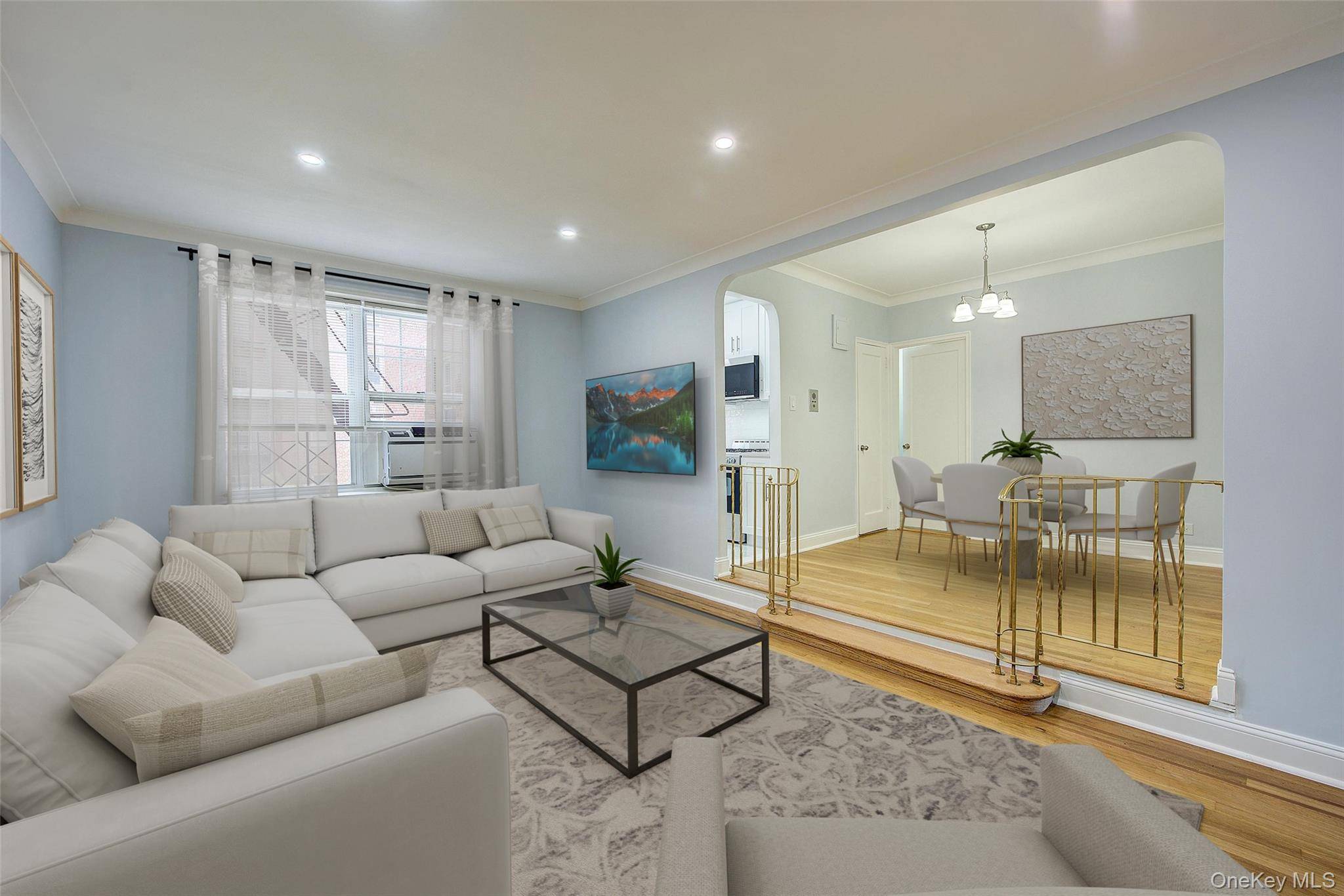 Forest Hills, NY 11375,76-36 113th ST #4J