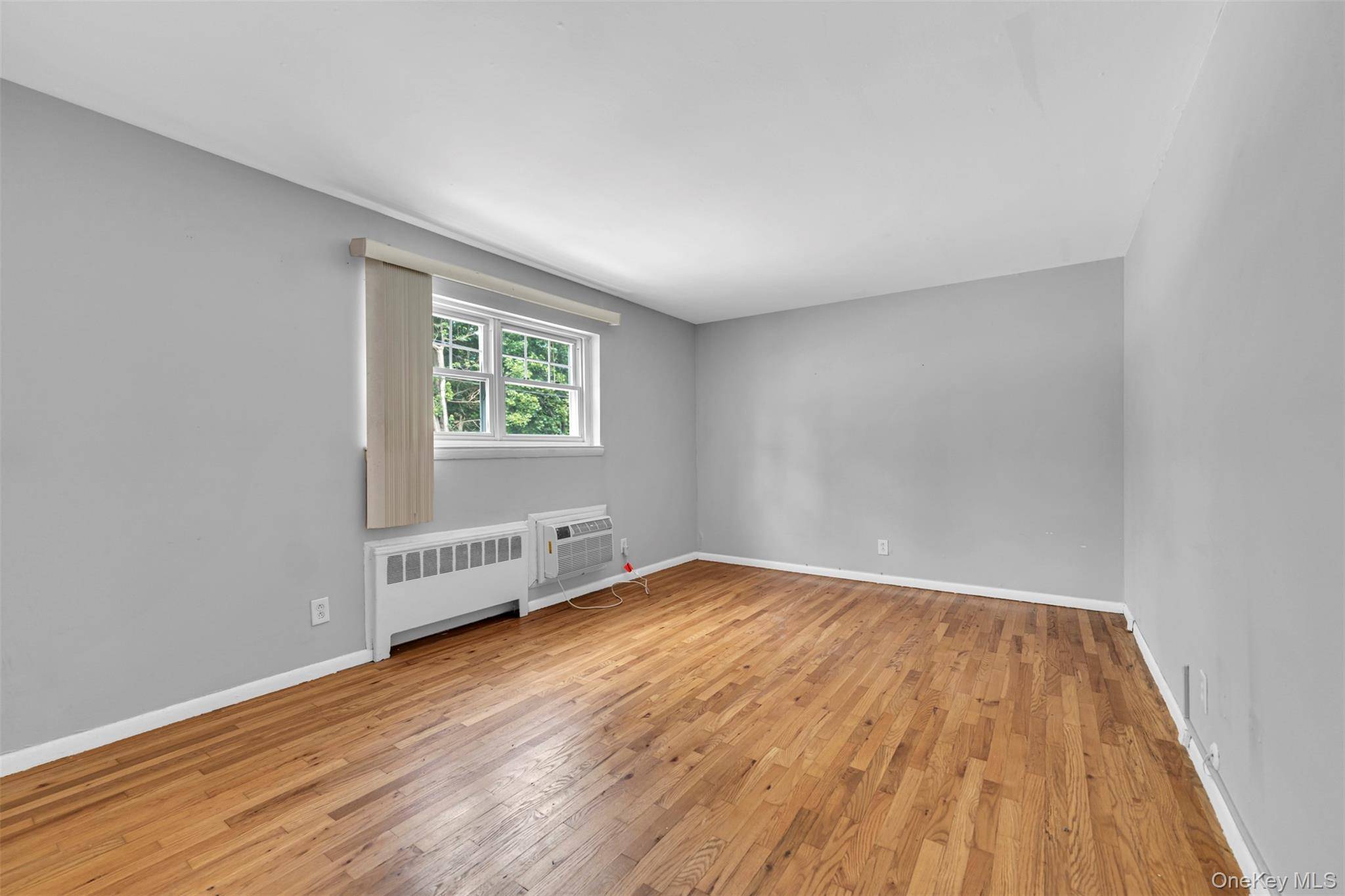 Peekskill, NY 10566,1879 Crompond RD #F9
