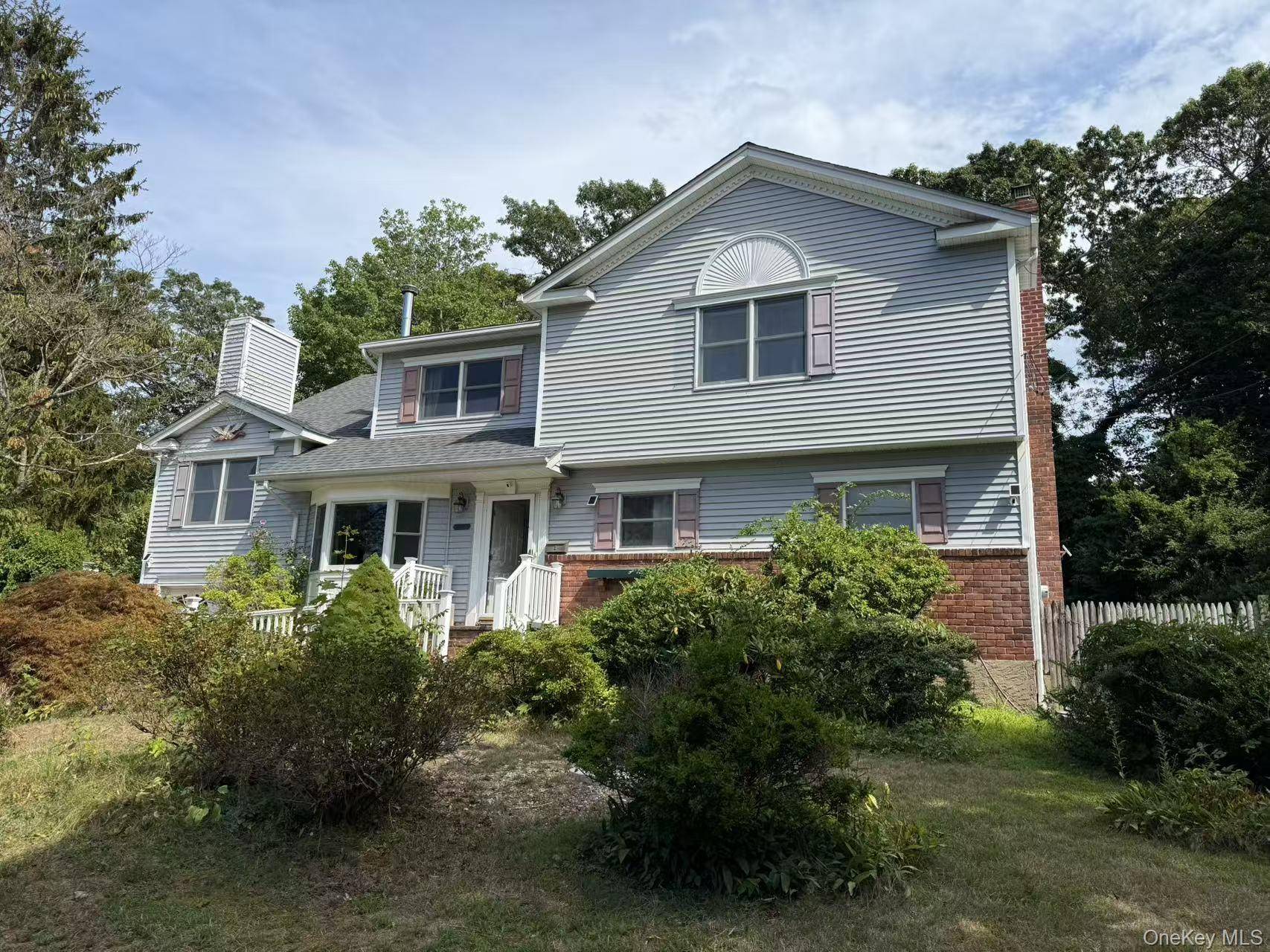 Port Jefferson, NY 11777,216 Glenwood LN