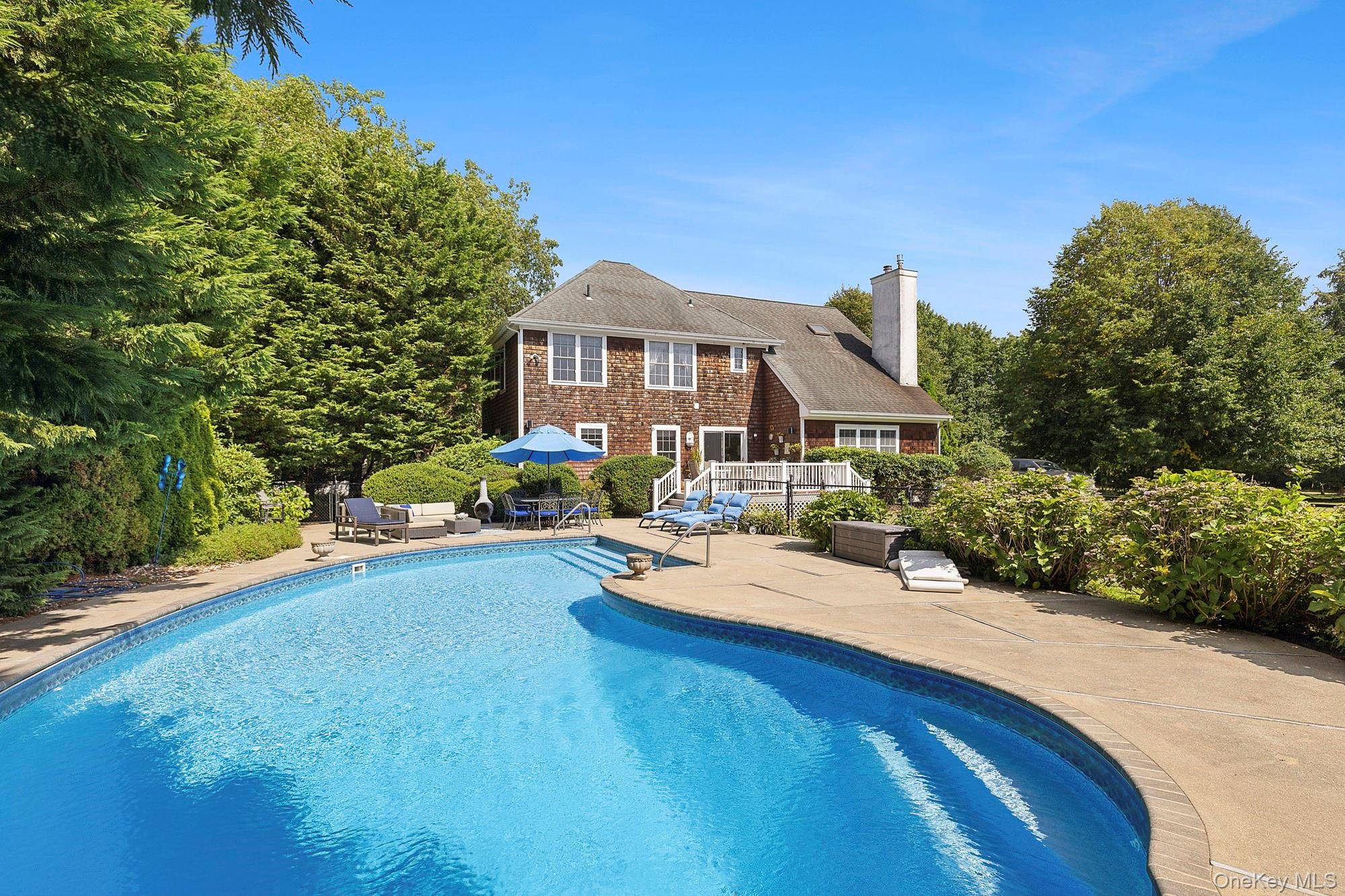 East Moriches, NY 11940,80 Moriches AVE