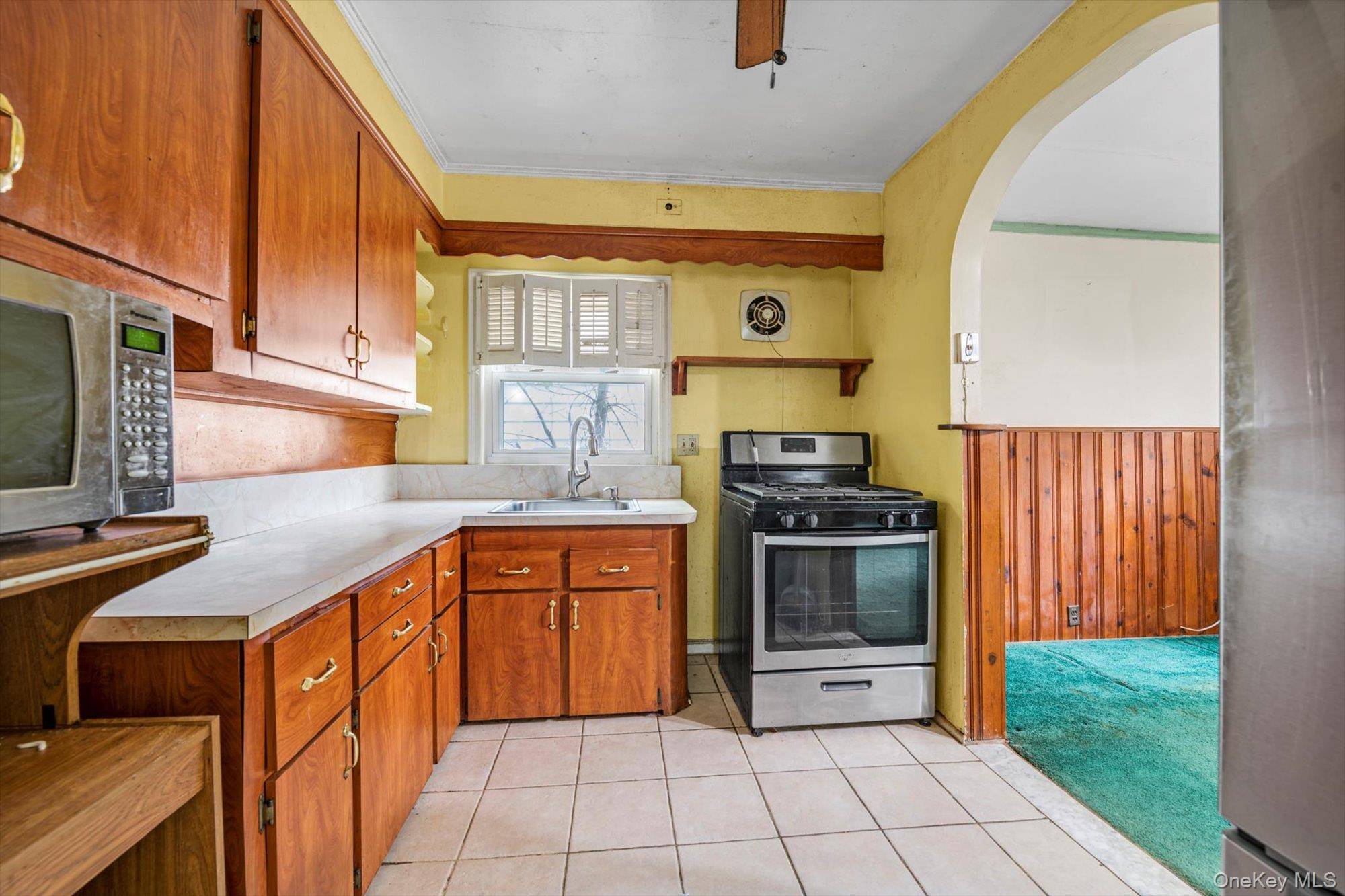 Bronx, NY 10466,1906 Edenwald AVE