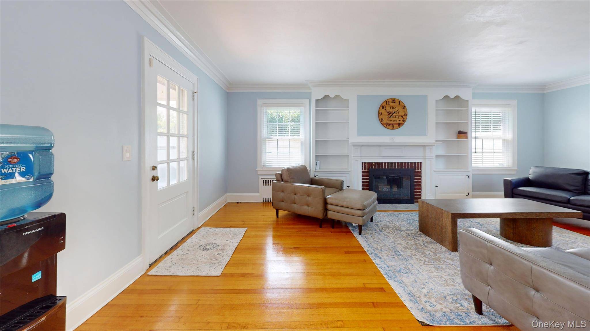 Baldwin, NY 11510,4 Robert PL