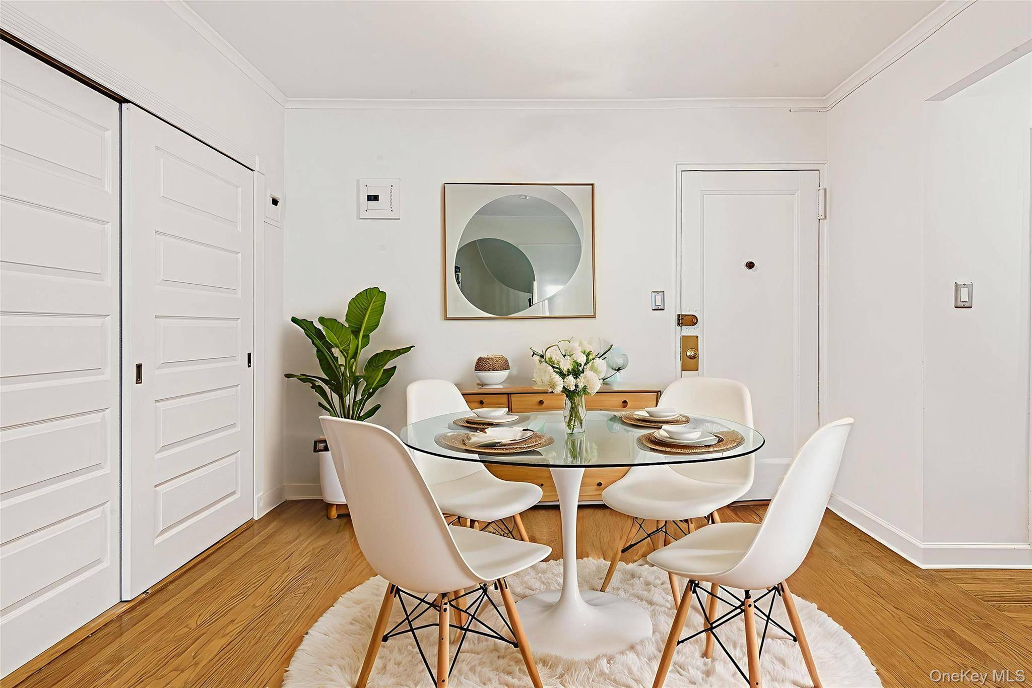 Forest Hills, NY 11375,67-38 108 ST #D47