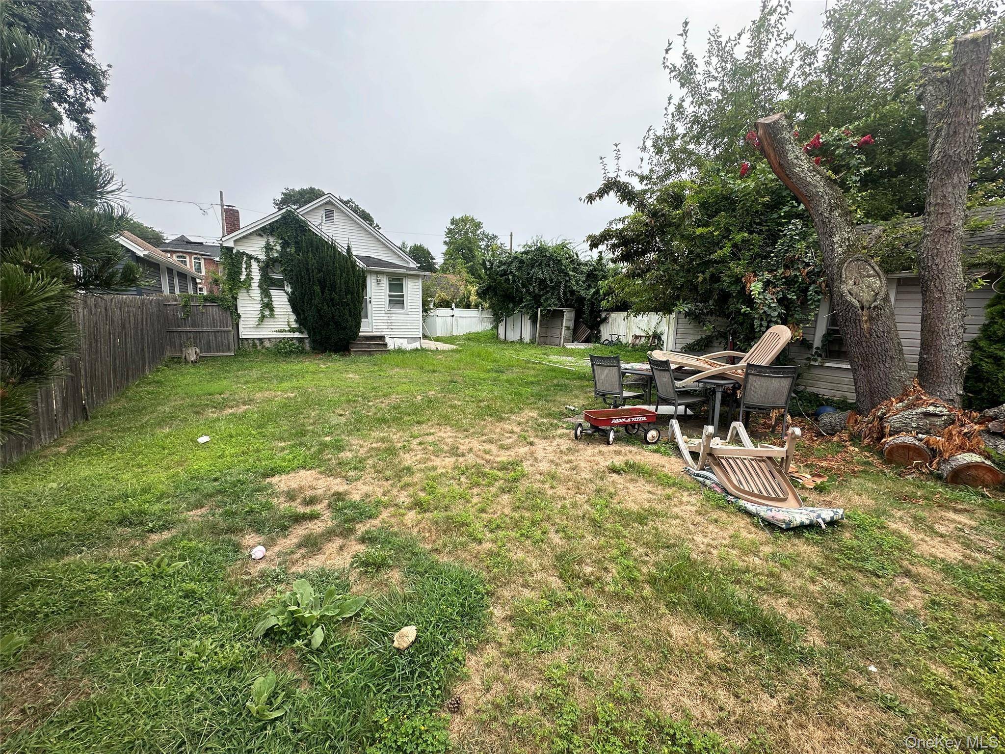 South Hempstead, NY 11550,1060 Webber AVE