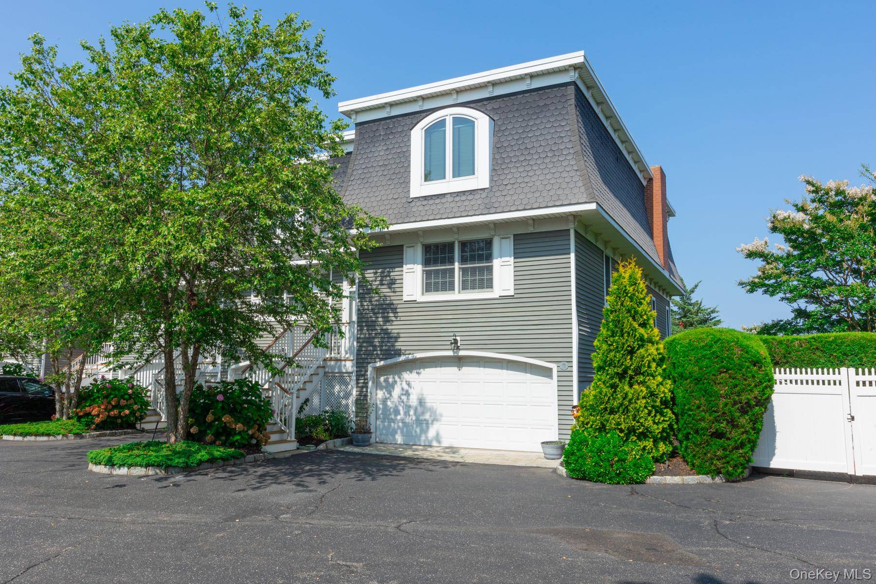 Babylon, NY 11702,22 Salt Meadow #22