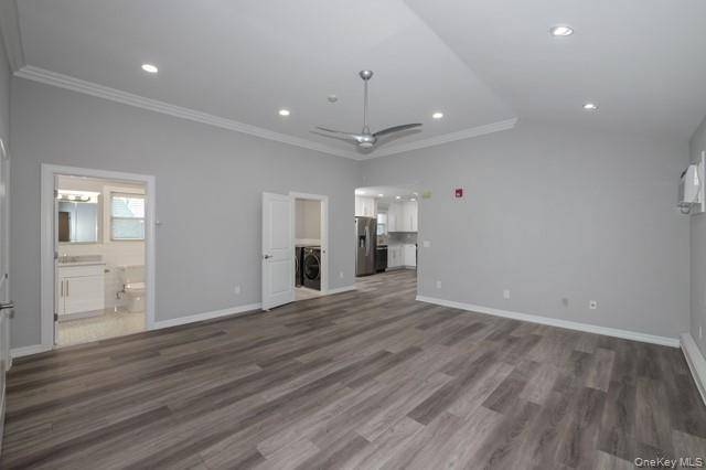 Lindenhurst, NY 11757,183 N Wellwood AVE #9