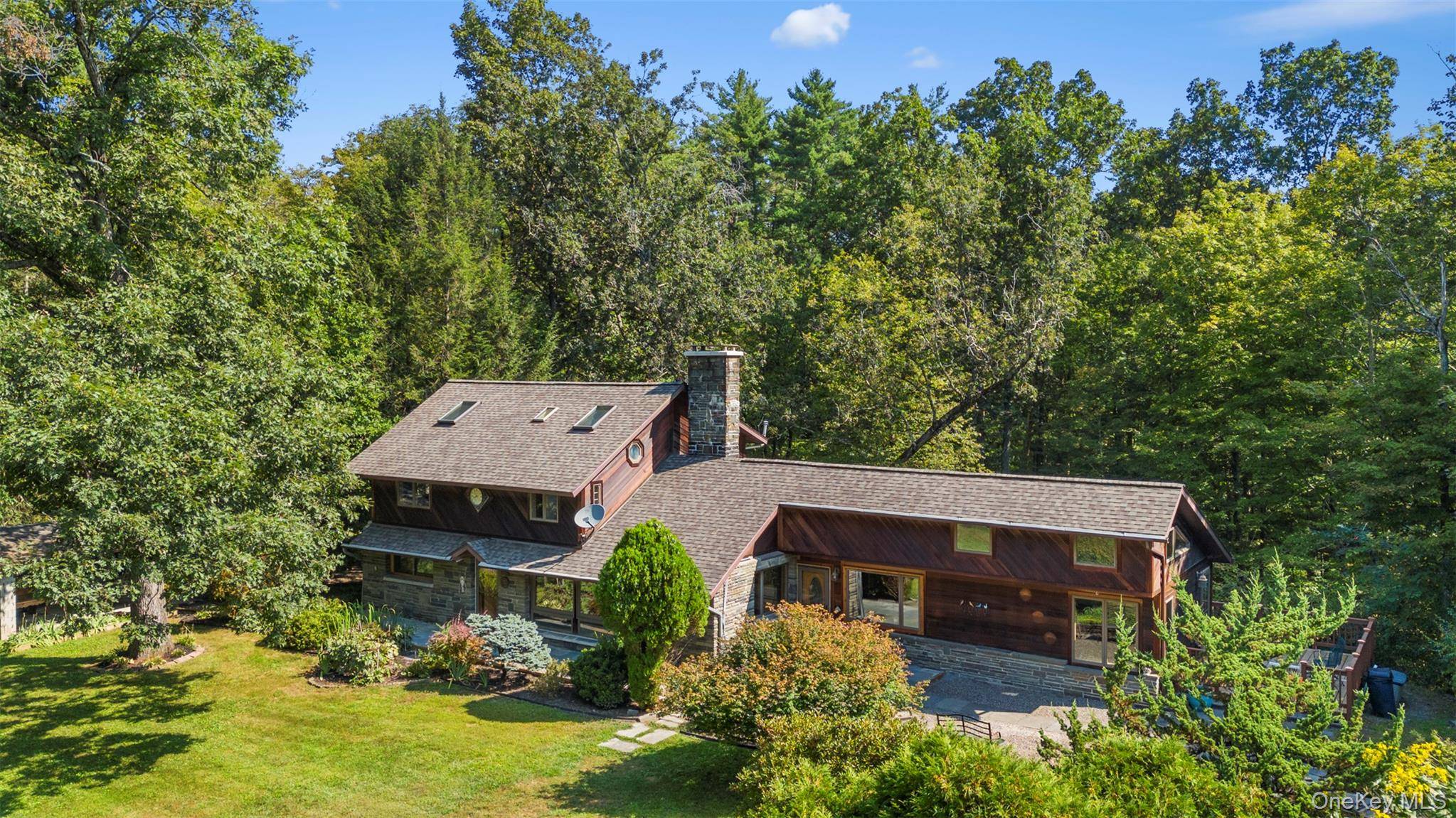 Woodstock, NY 12498,1 Blues Quarry