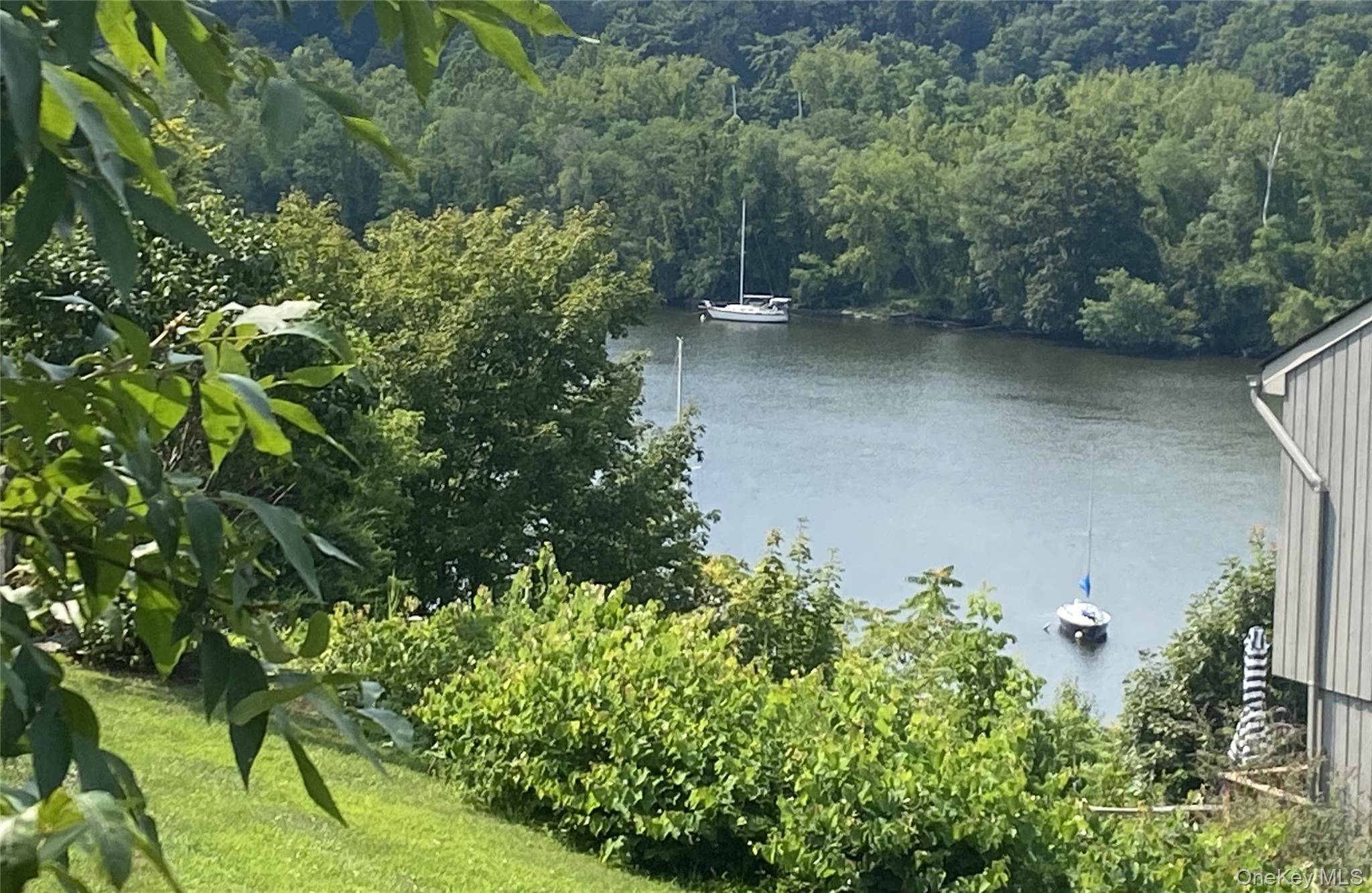 Port Ewen, NY 12466,38 Rondout HBR