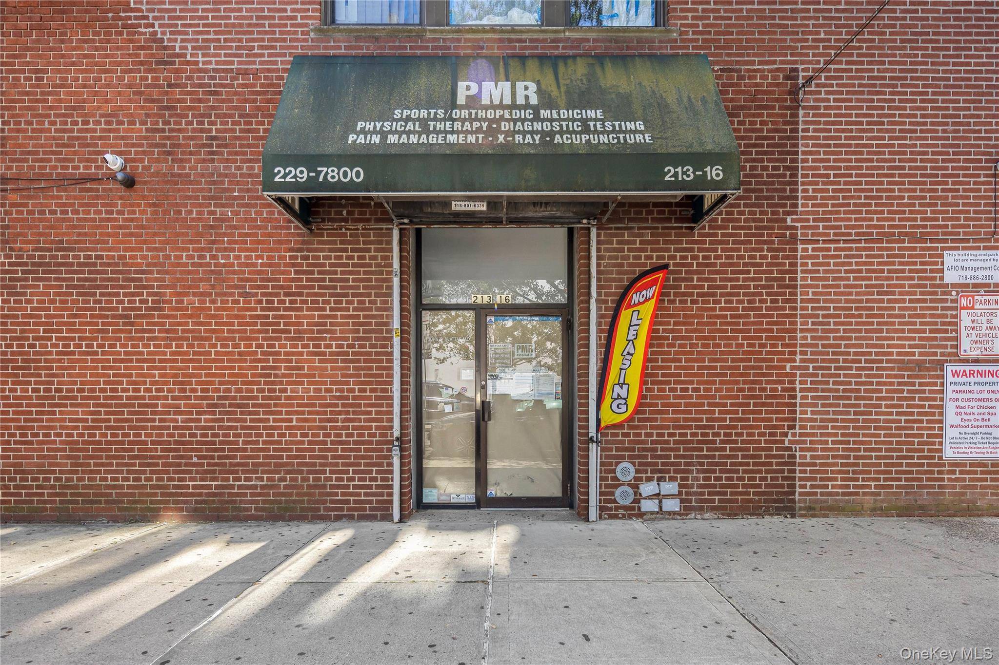 Bayside, NY 11361,213-16 39th #D