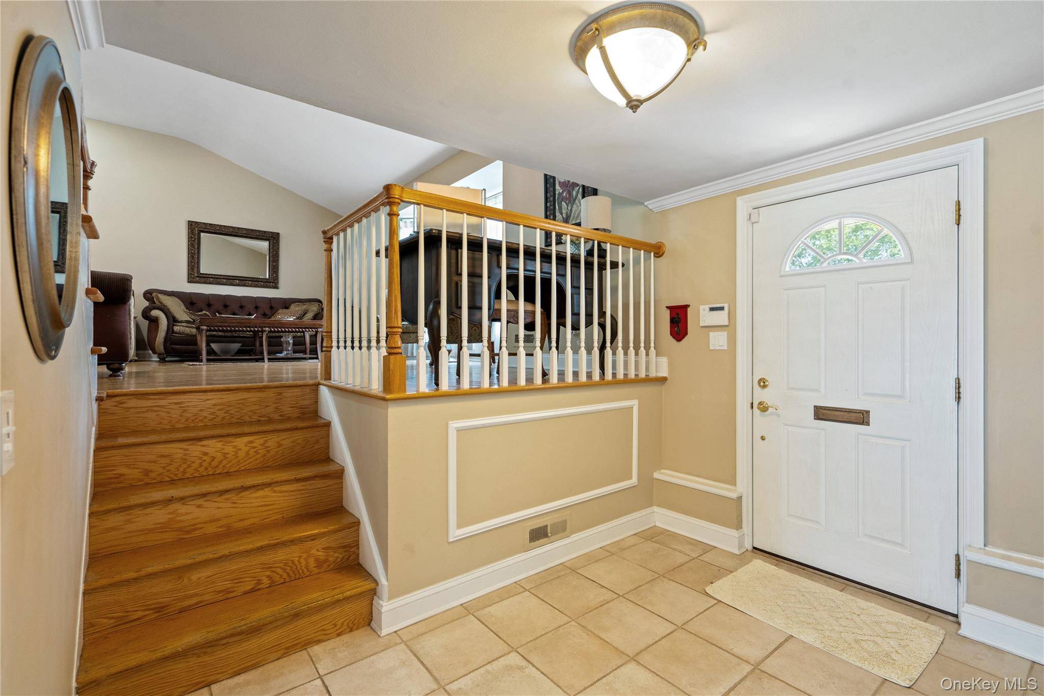 Jericho, NY 11753,46 Saratoga DR