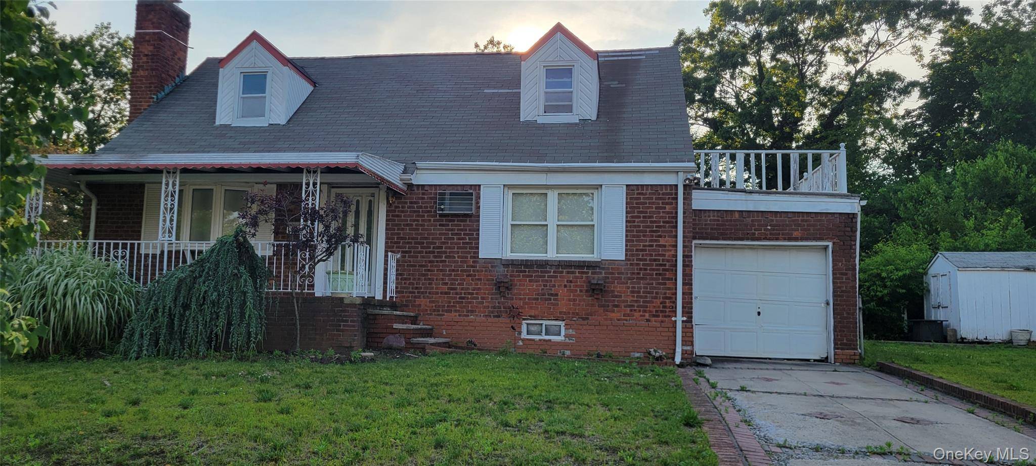 Elmont, NY 11003,6 Newburgh ST
