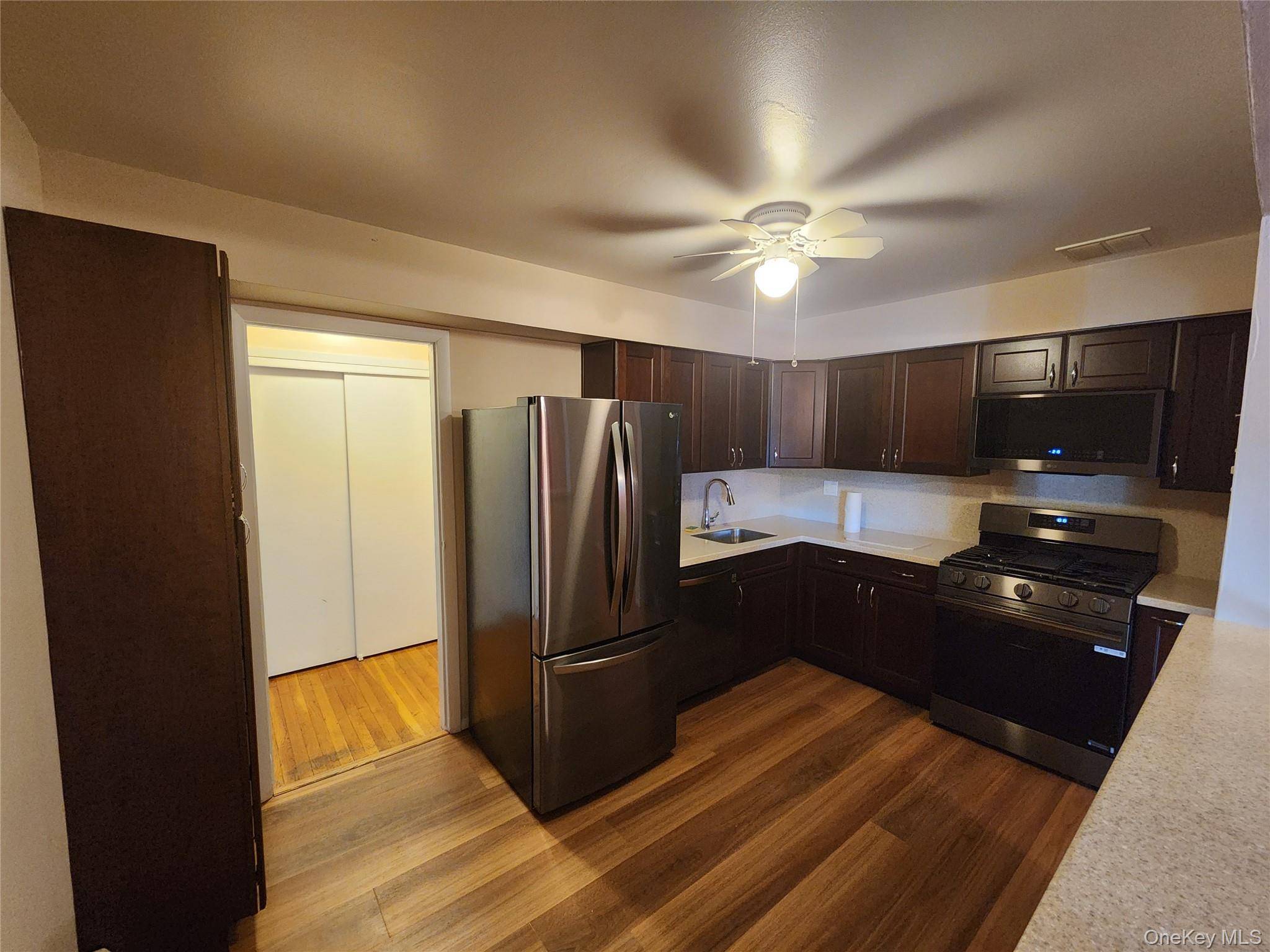 Pomona, NY 10970,11 brevoort DR