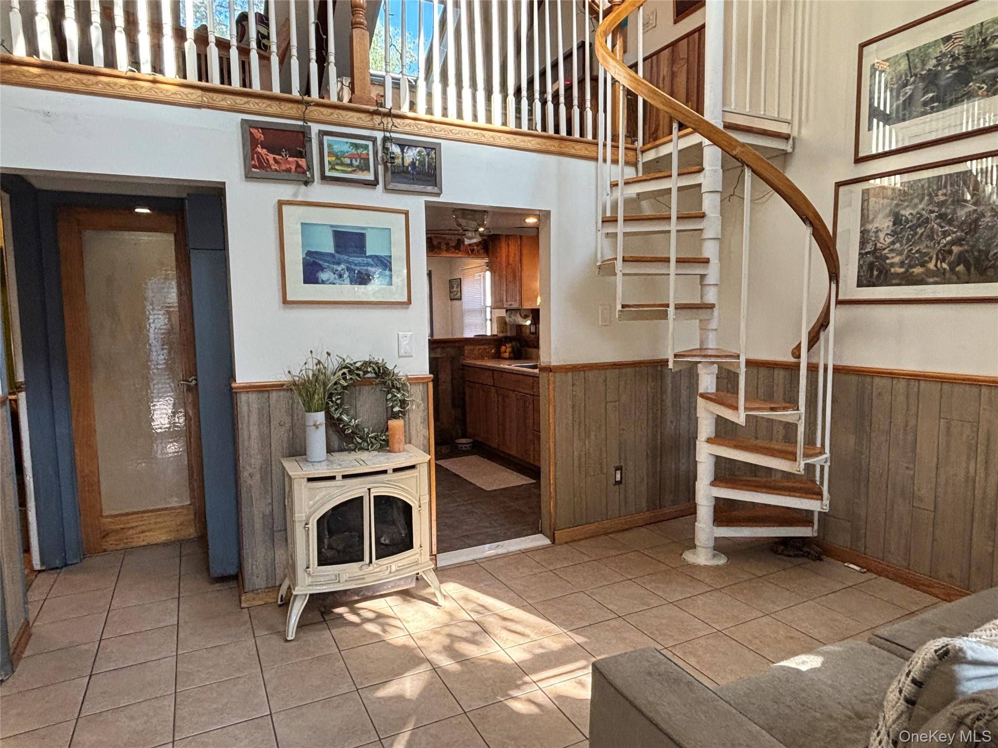 Holbrook, NY 11741,1529 Carl AVE