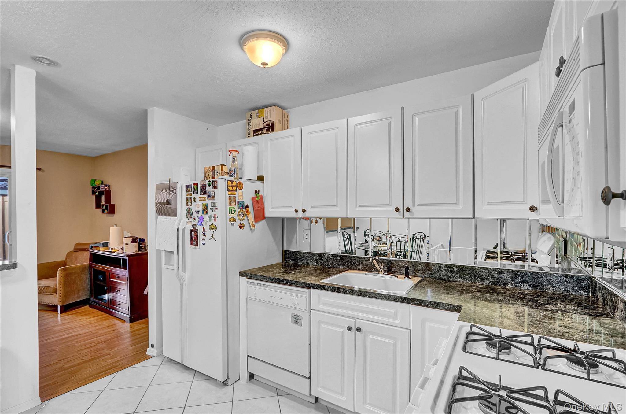 Staten Island, NY 10306,305 Tysens LN #B