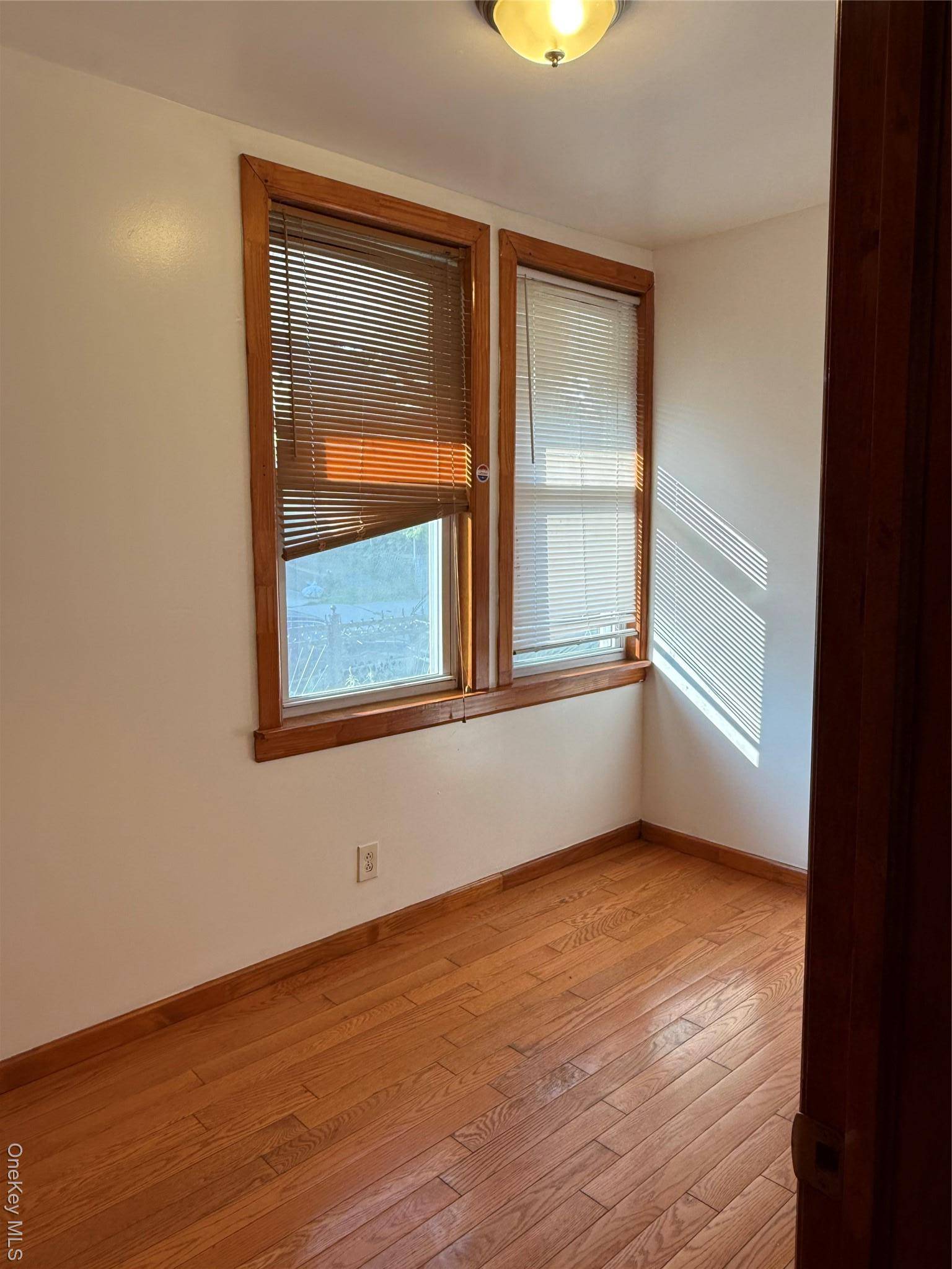Jamaica Hills, NY 11432,16144 86th AVE