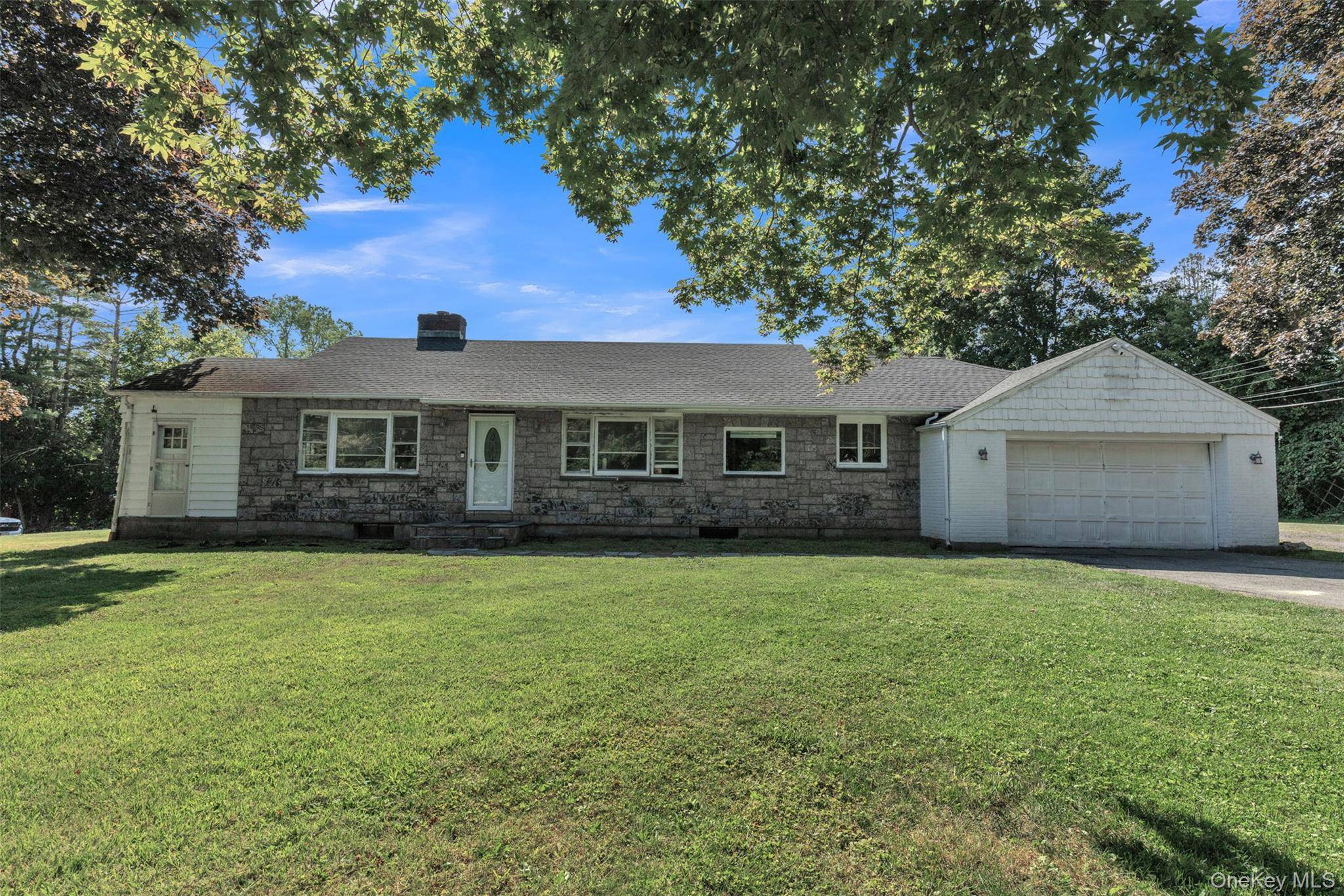 Mahopac, NY 10541,271 Hill ST
