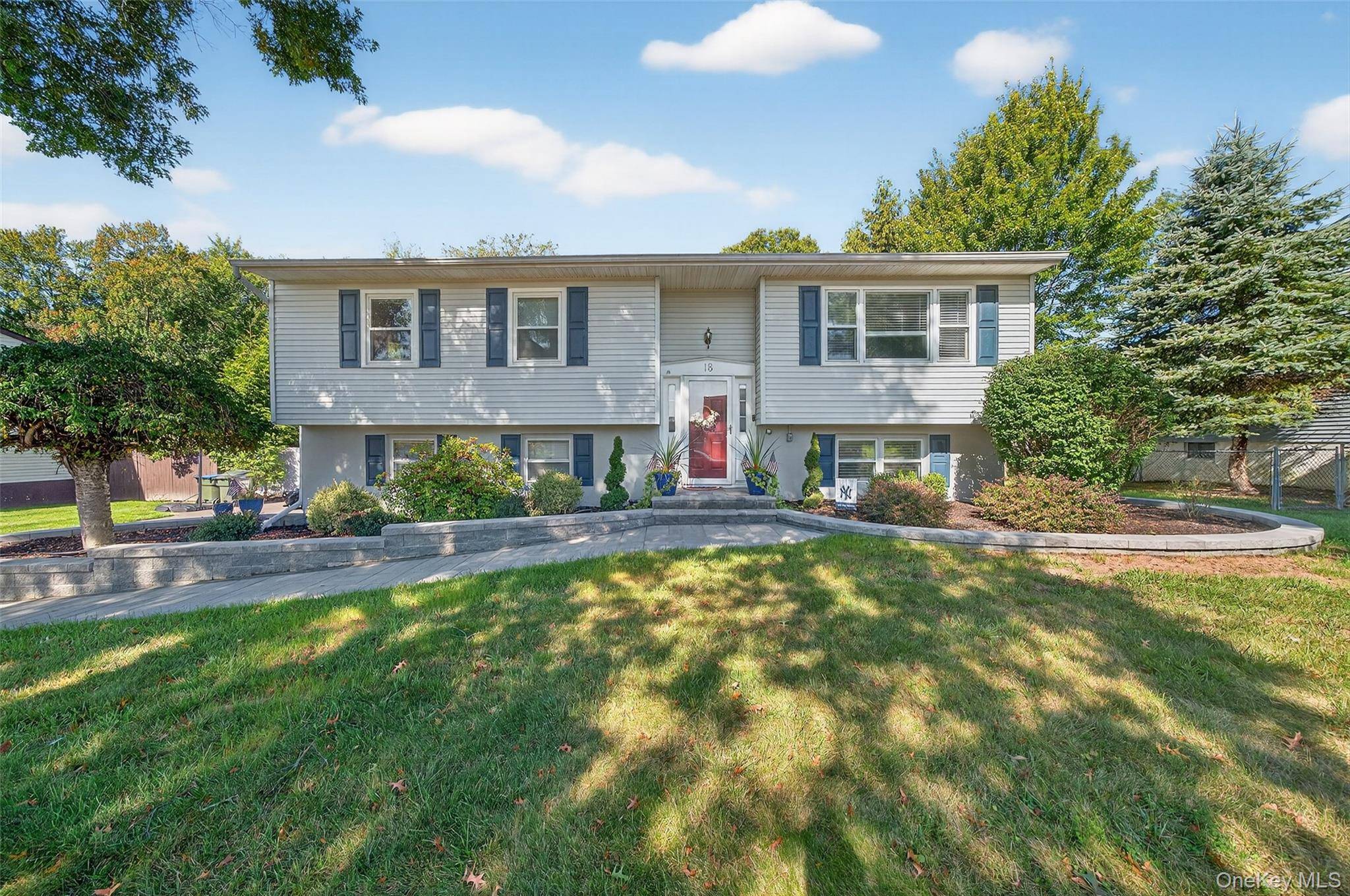 Washingtonville, NY 10992,18 Carlisle WAY