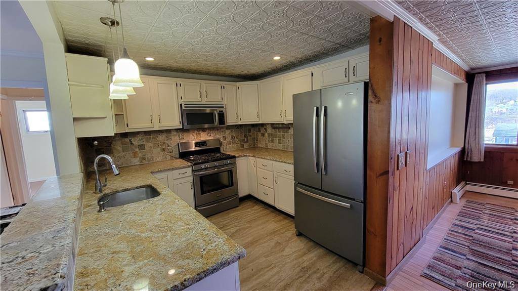 Monroe, NY 10950,14 Brookside RD