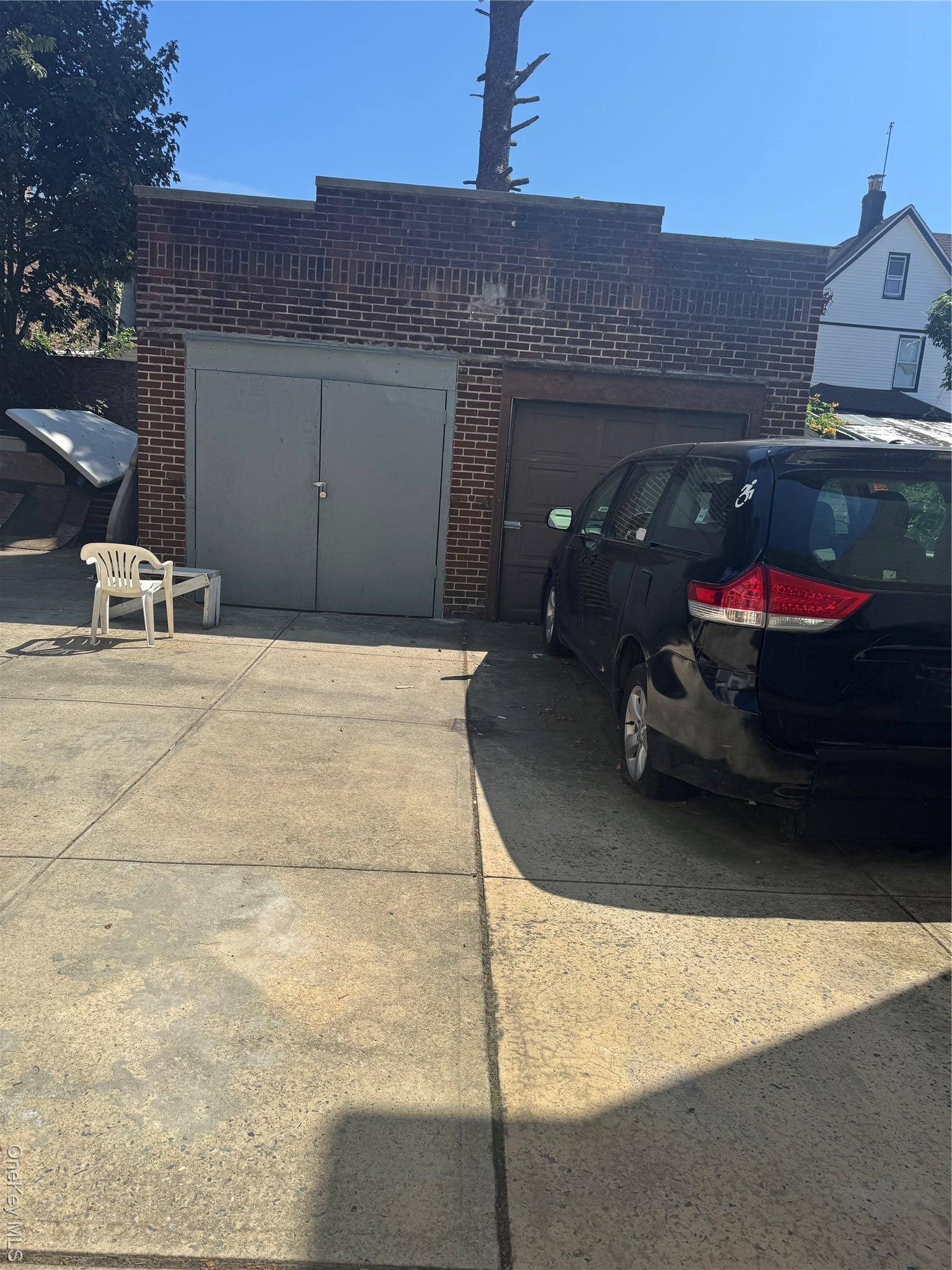 Richmond Hill S., NY 11419,9413 116th ST