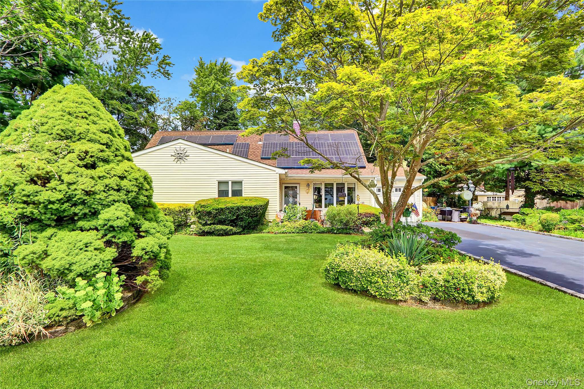 Port Jefferson Station, NY 11776,5 Aspen ST