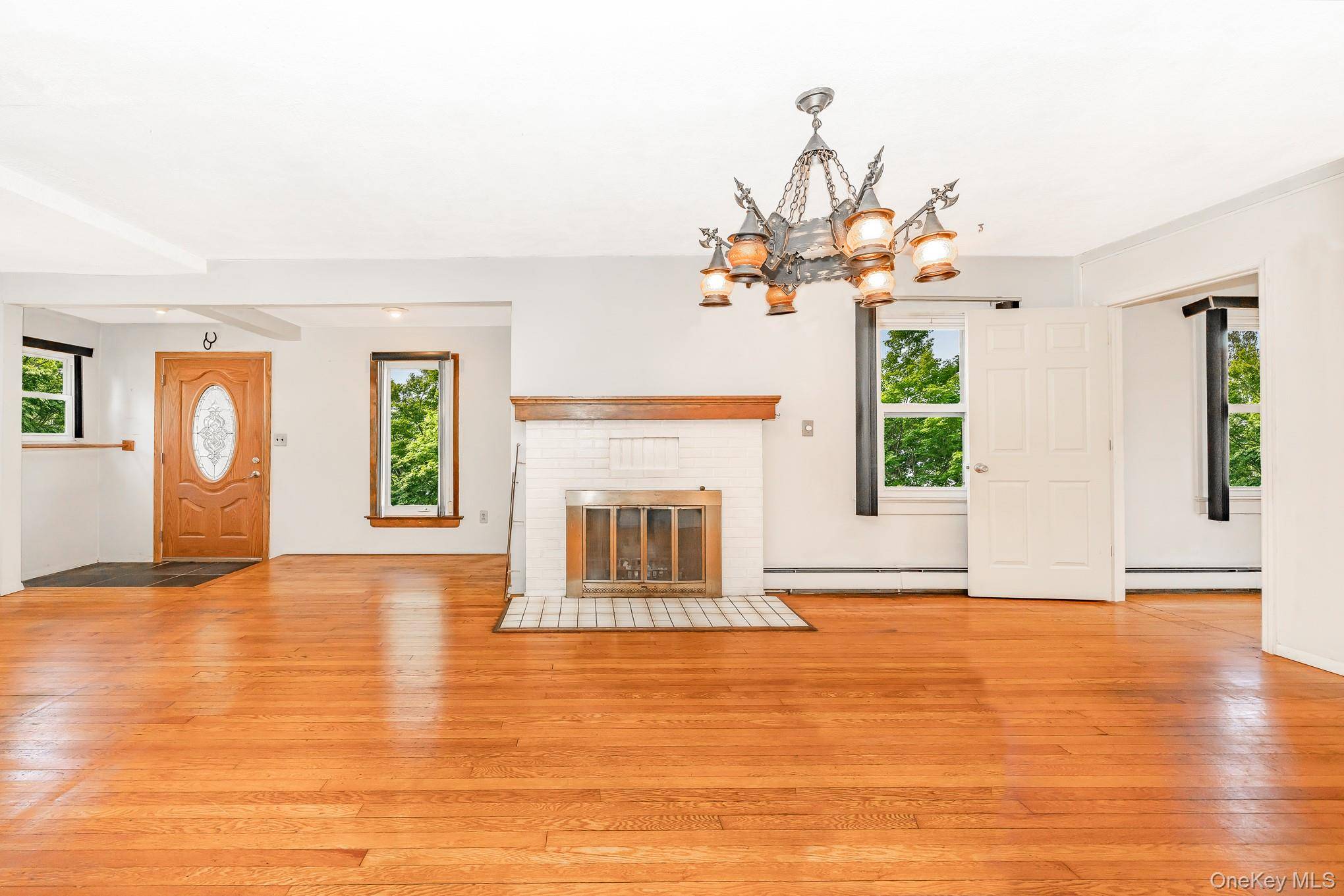 Freeport, NY 11520,306 Park AVE