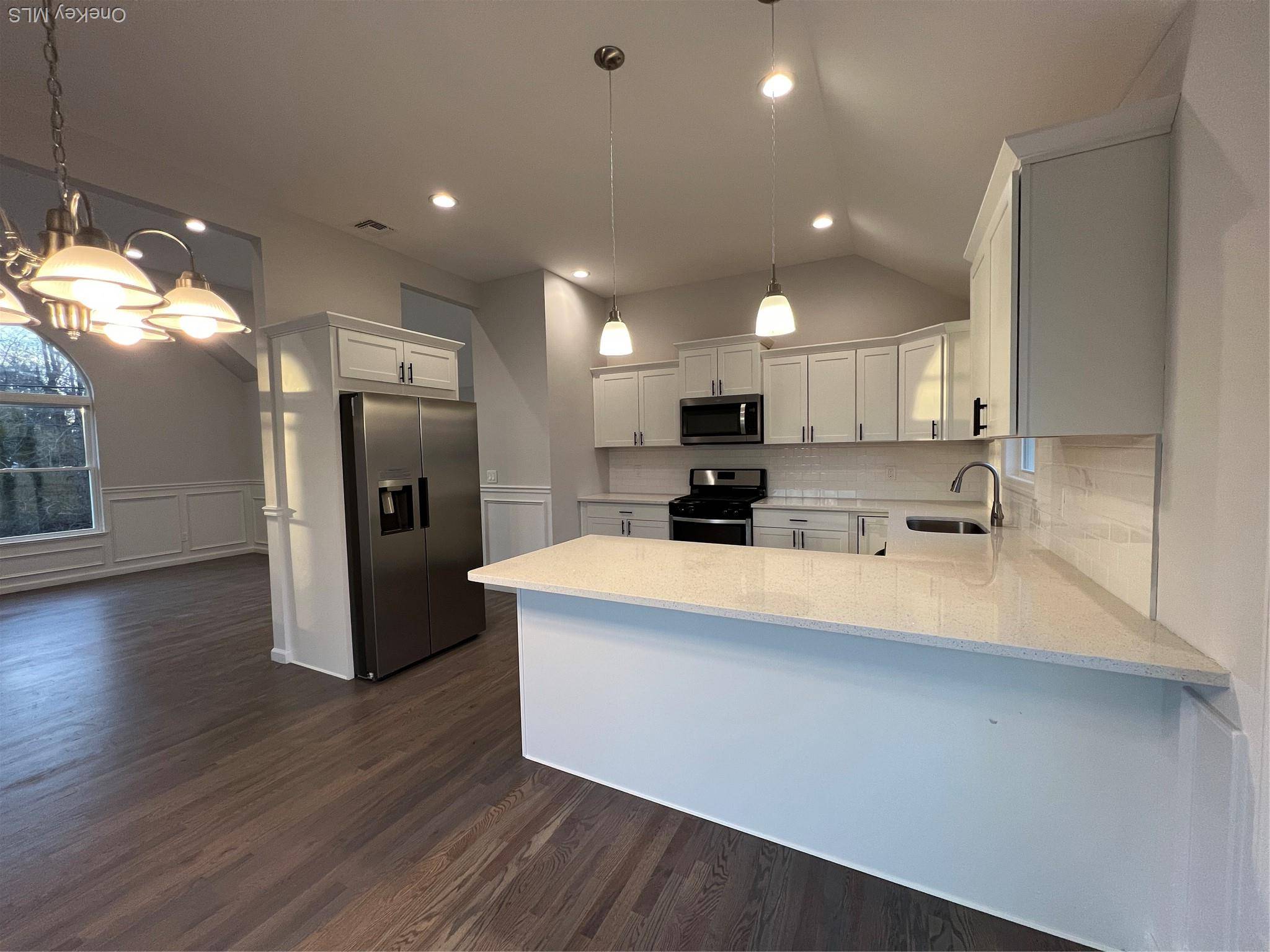 Medford, NY 11763,56 Barbara Lane