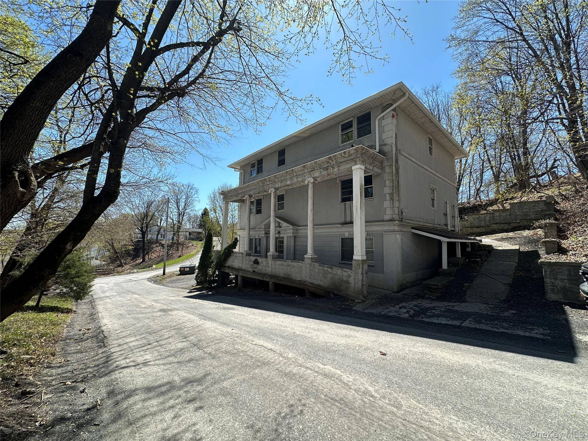 Saugerties, NY 12477,20 Bigelow RD ##1