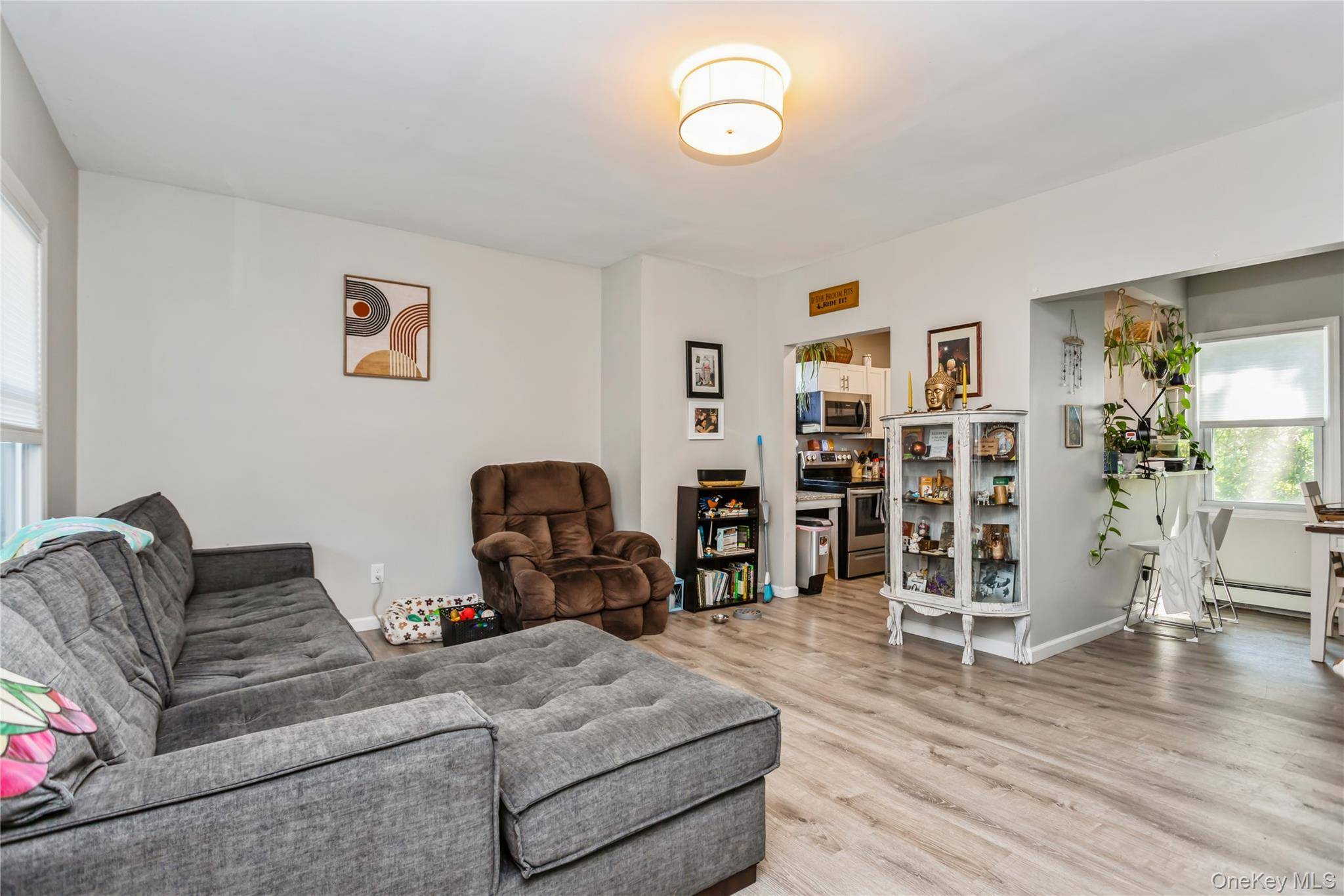 Poughkeepsie, NY 12590,2748 W Main ST