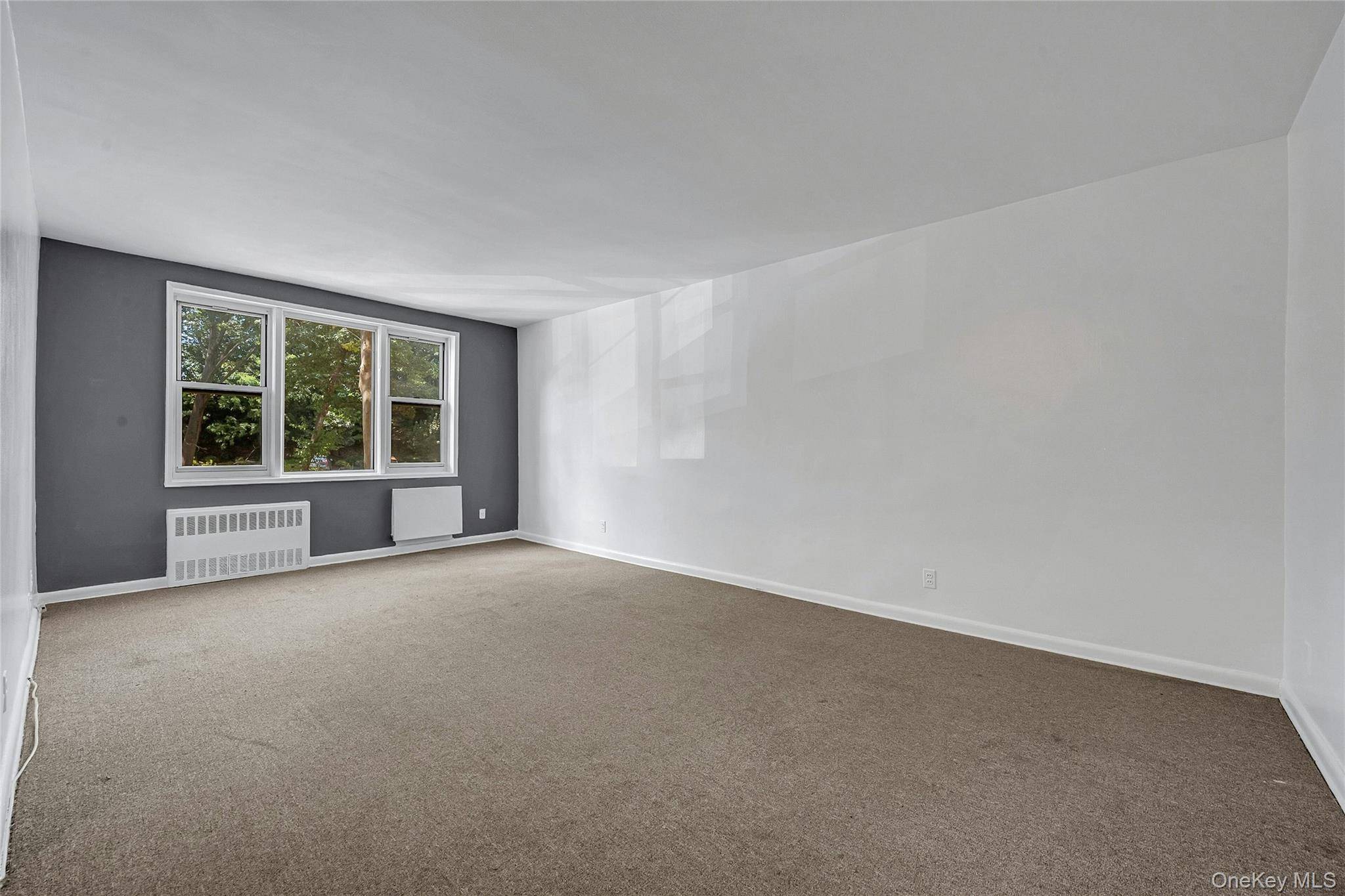 Yonkers, NY 10710,5 Sadore LN #3S