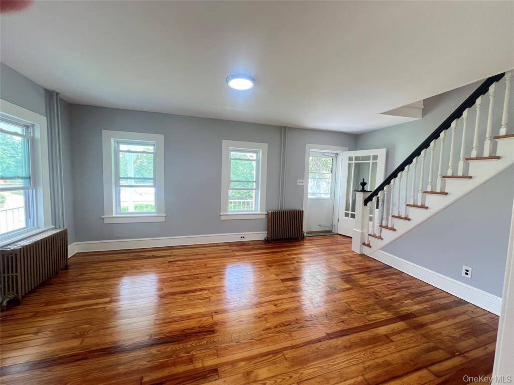 Newburgh, NY 12550,147 SOUTH PLANK RD