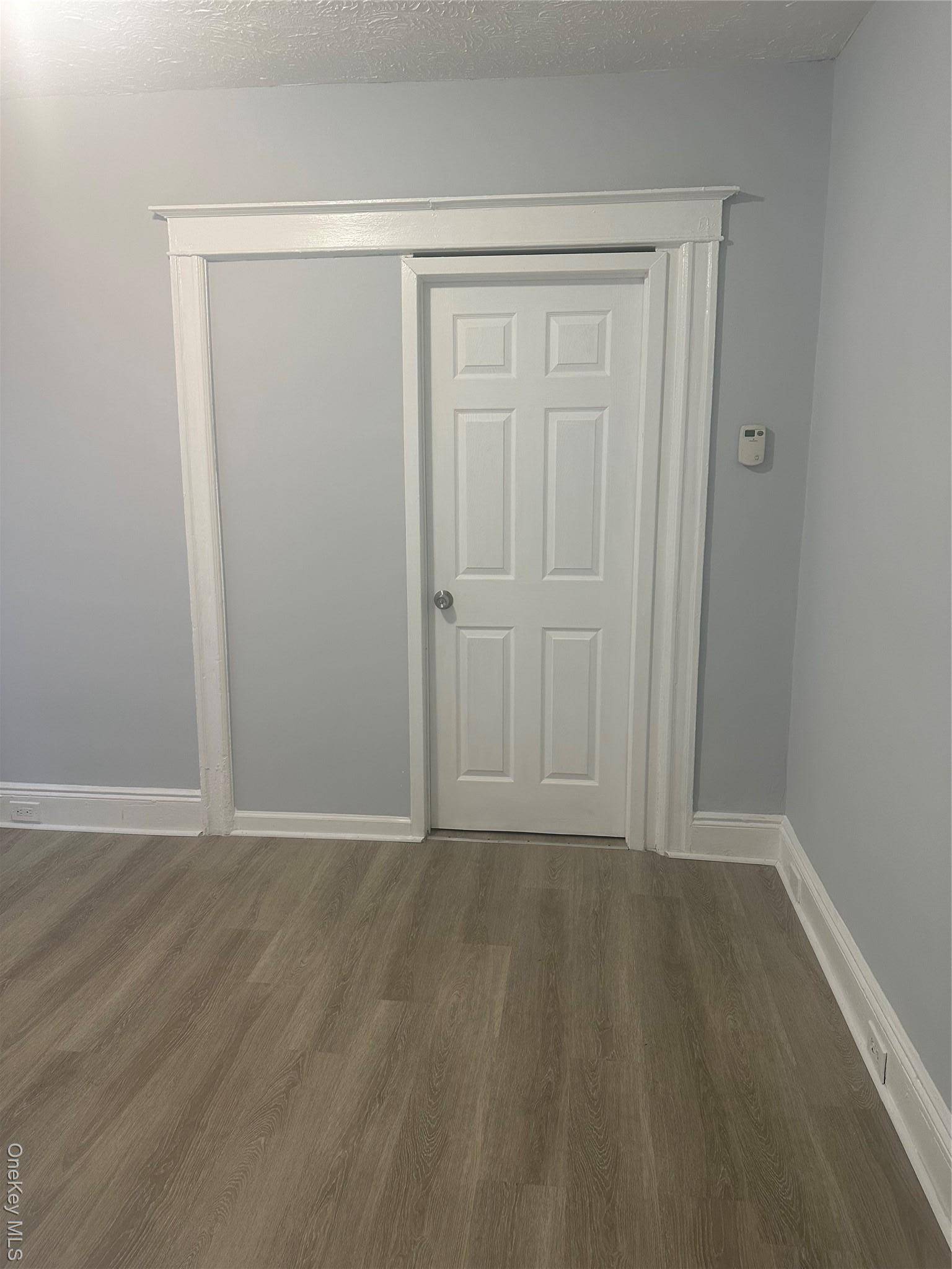 Yonkers, NY 10703,4 Ritters LN