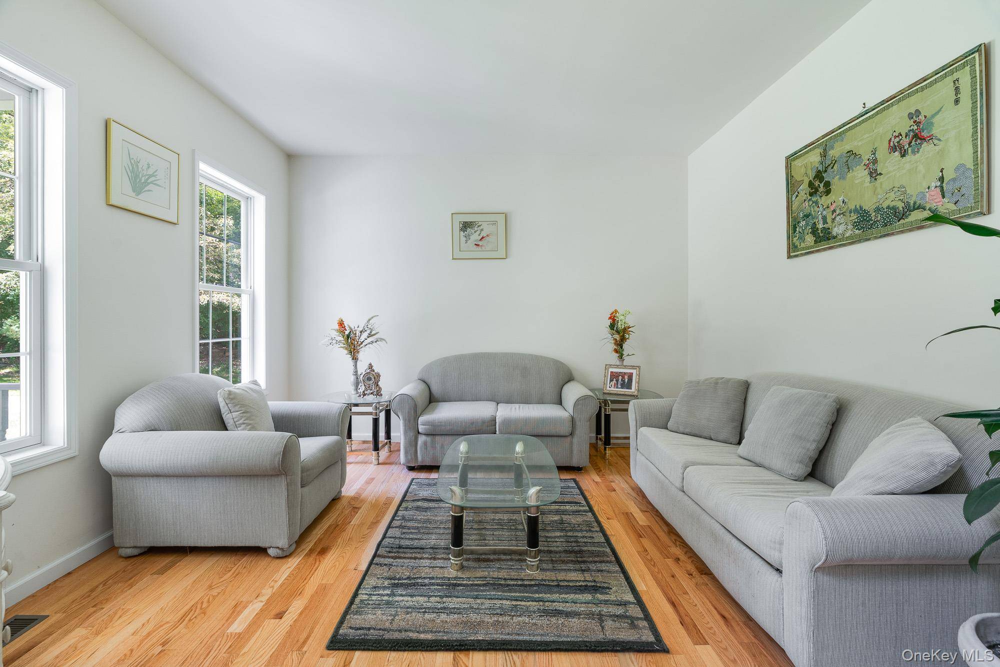 Hopewell Junction, NY 12533,127 Shagbark LN