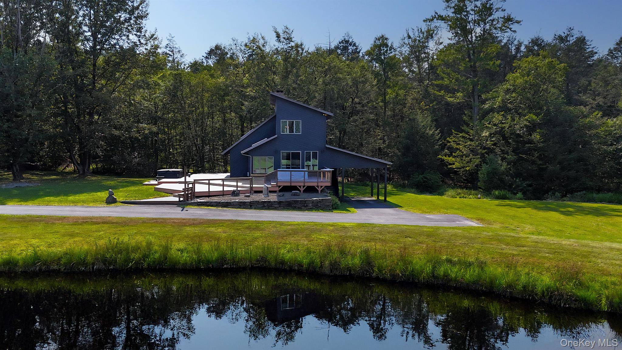 Neversink, NY 12765,15 Deans WAY