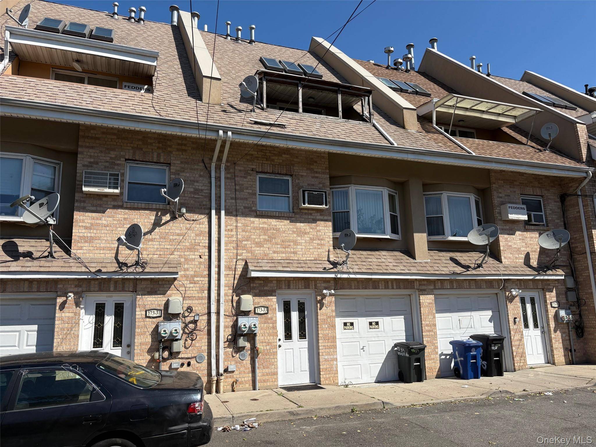 Jamaica, NY 11434,17333 Vaswani AVE