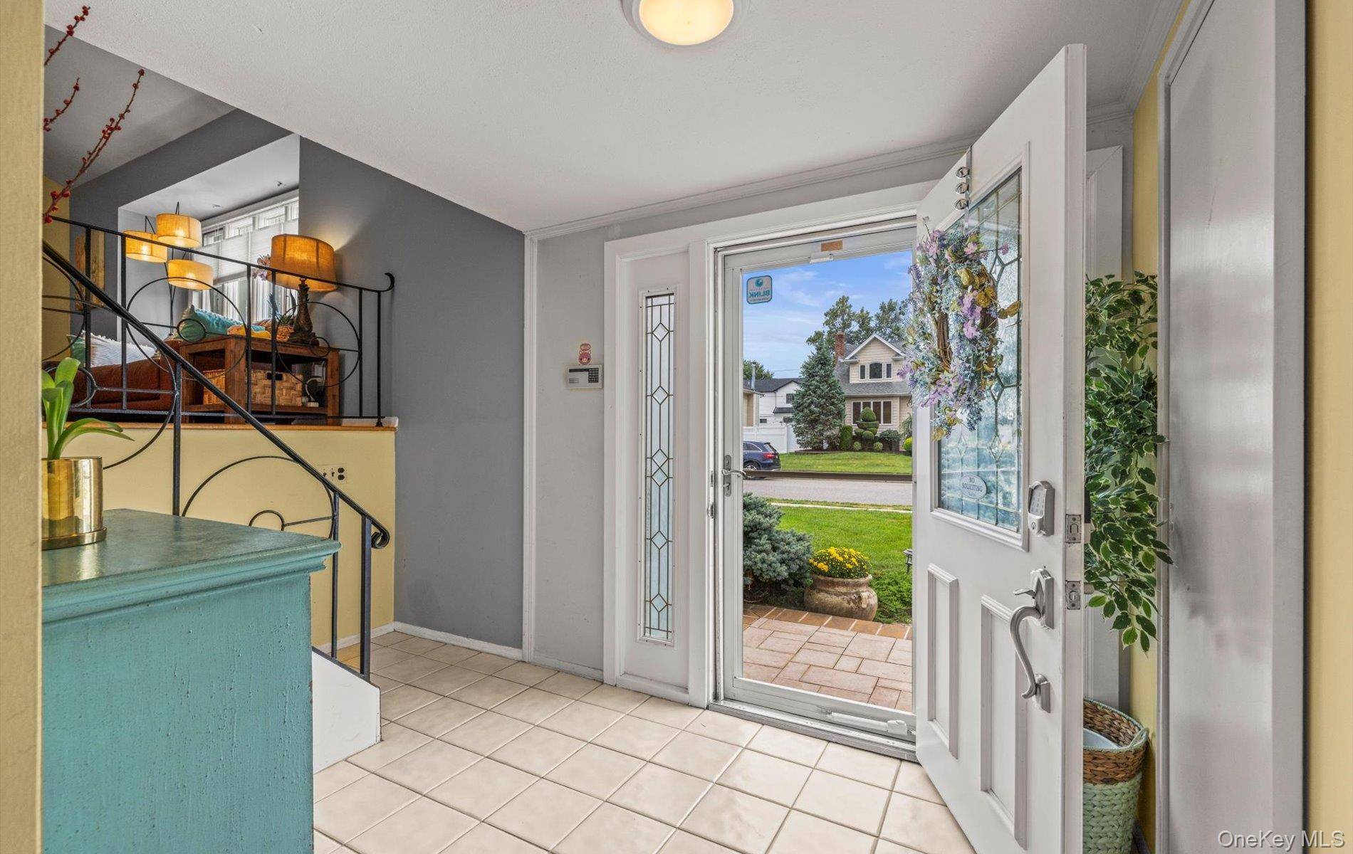 Plainview, NY 11803,11 Dartmouth DR