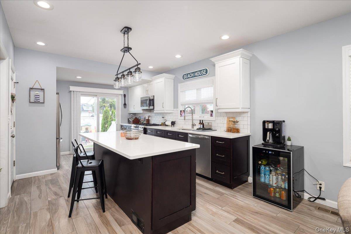 Bellmore, NY 11710,119 Ocean AVE